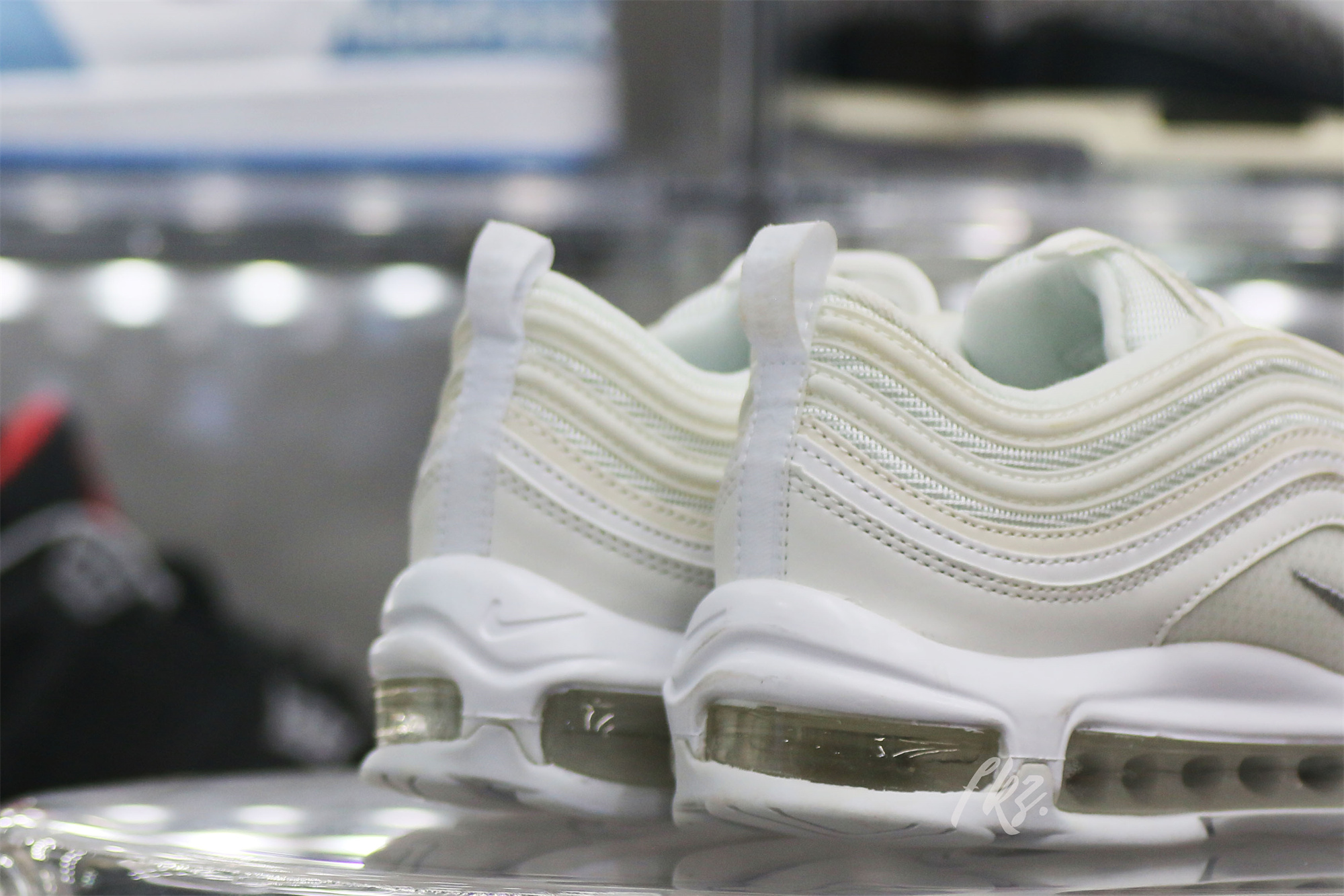 Nike Air Max 97 Triple White Wolf Grey 2017