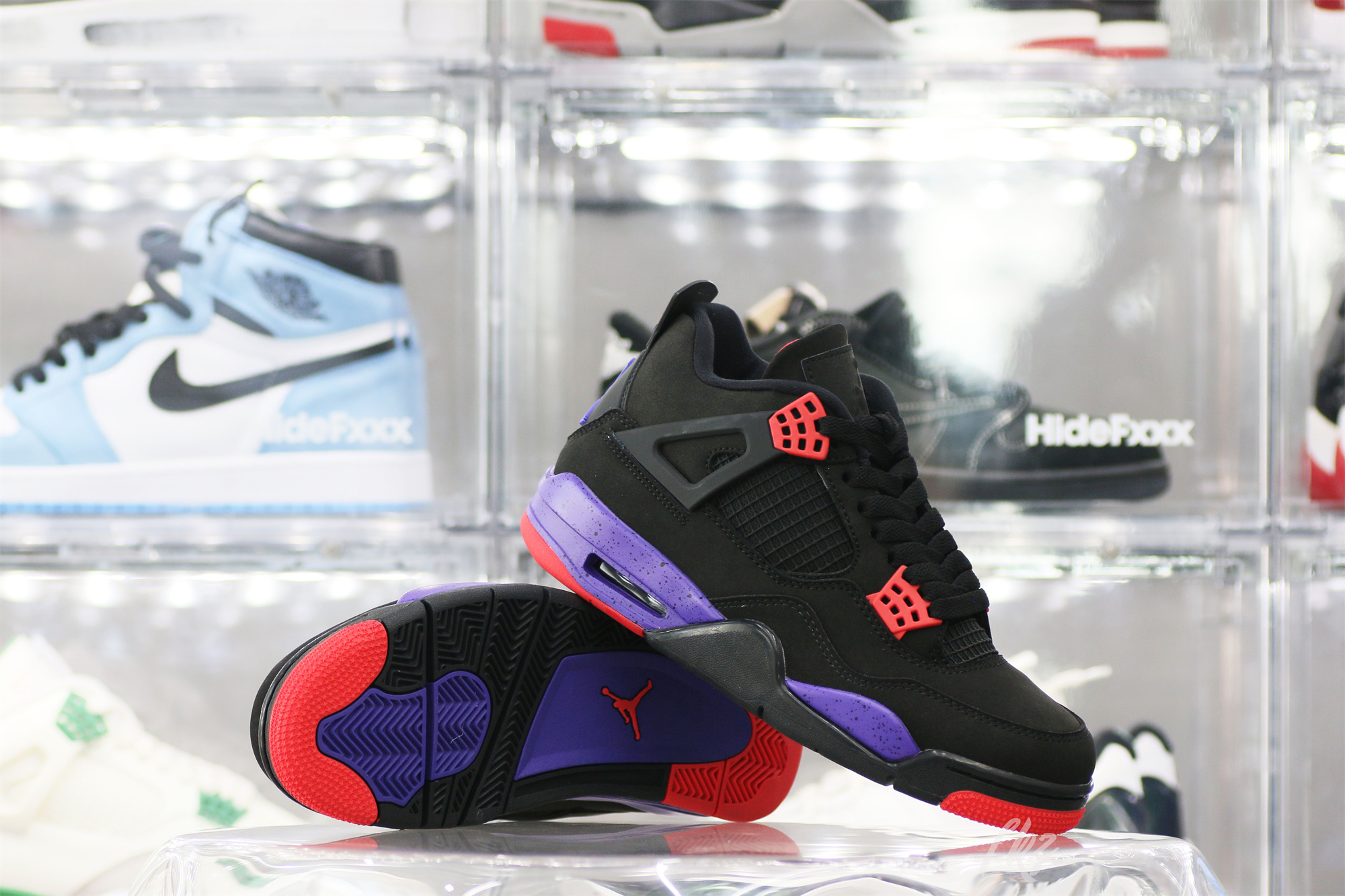 Air Jordan 4 Retro Raptors(2018)