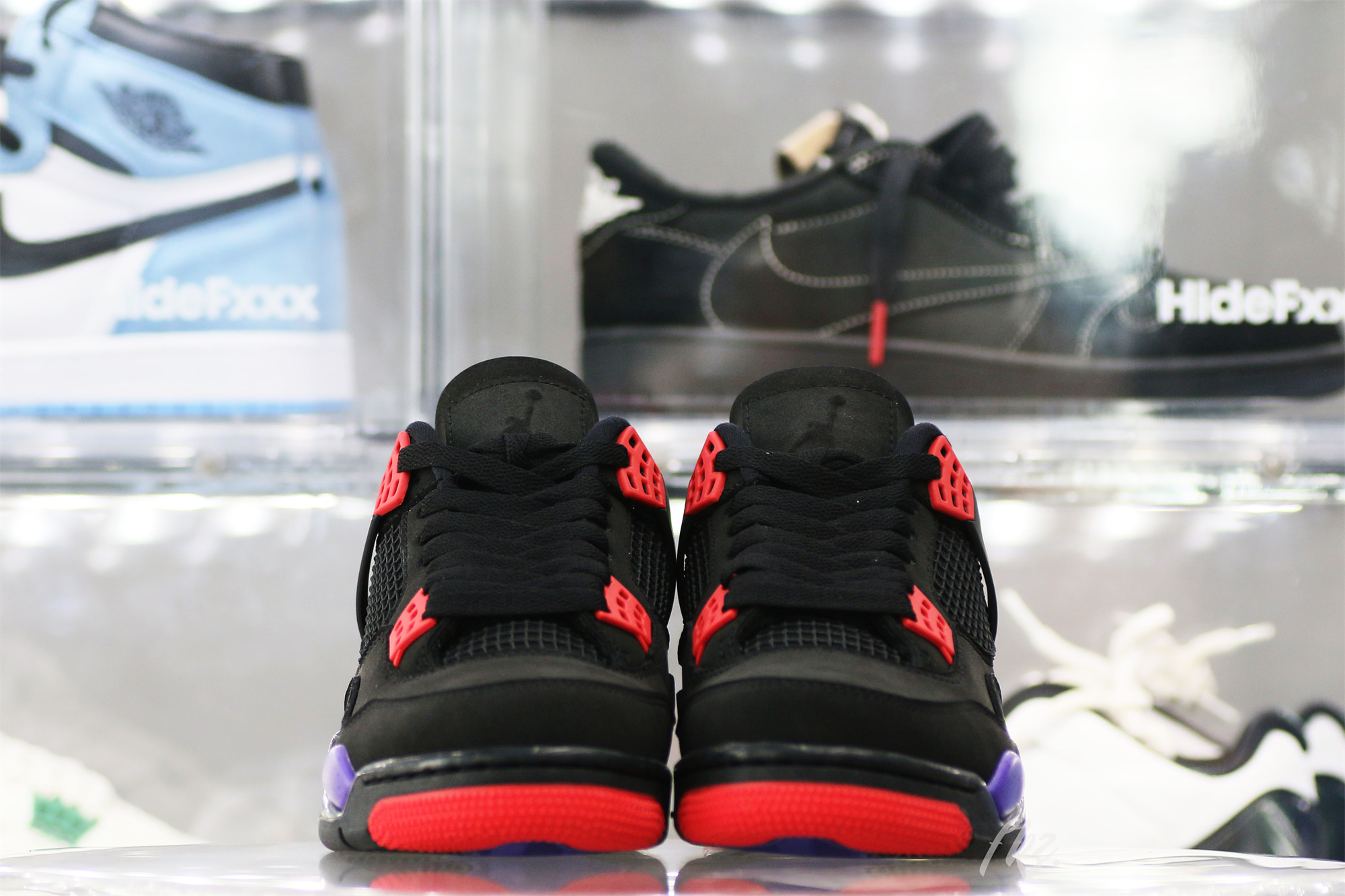 Air Jordan 4 Retro Raptors(2018)