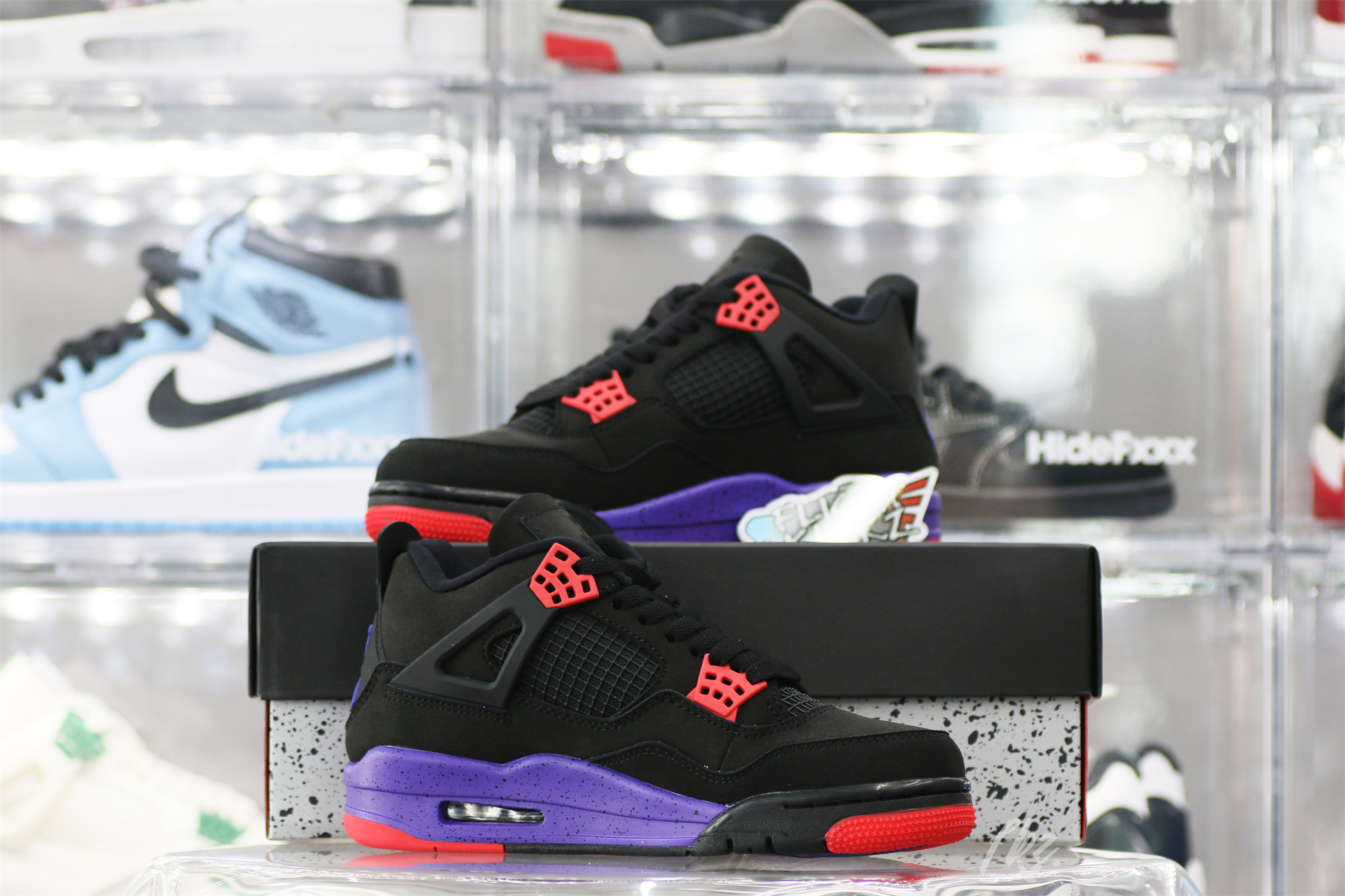 Air Jordan 4 Retro Raptors(2018)