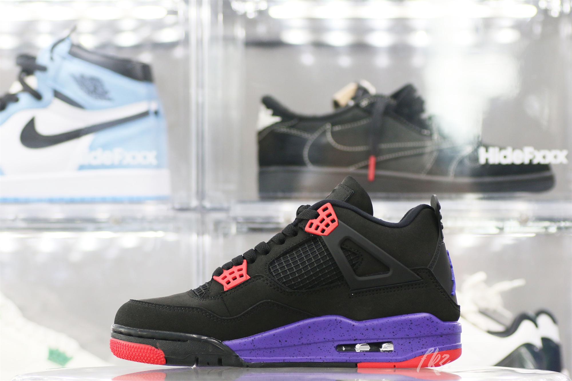 Air Jordan 4 Retro Raptors(2018)