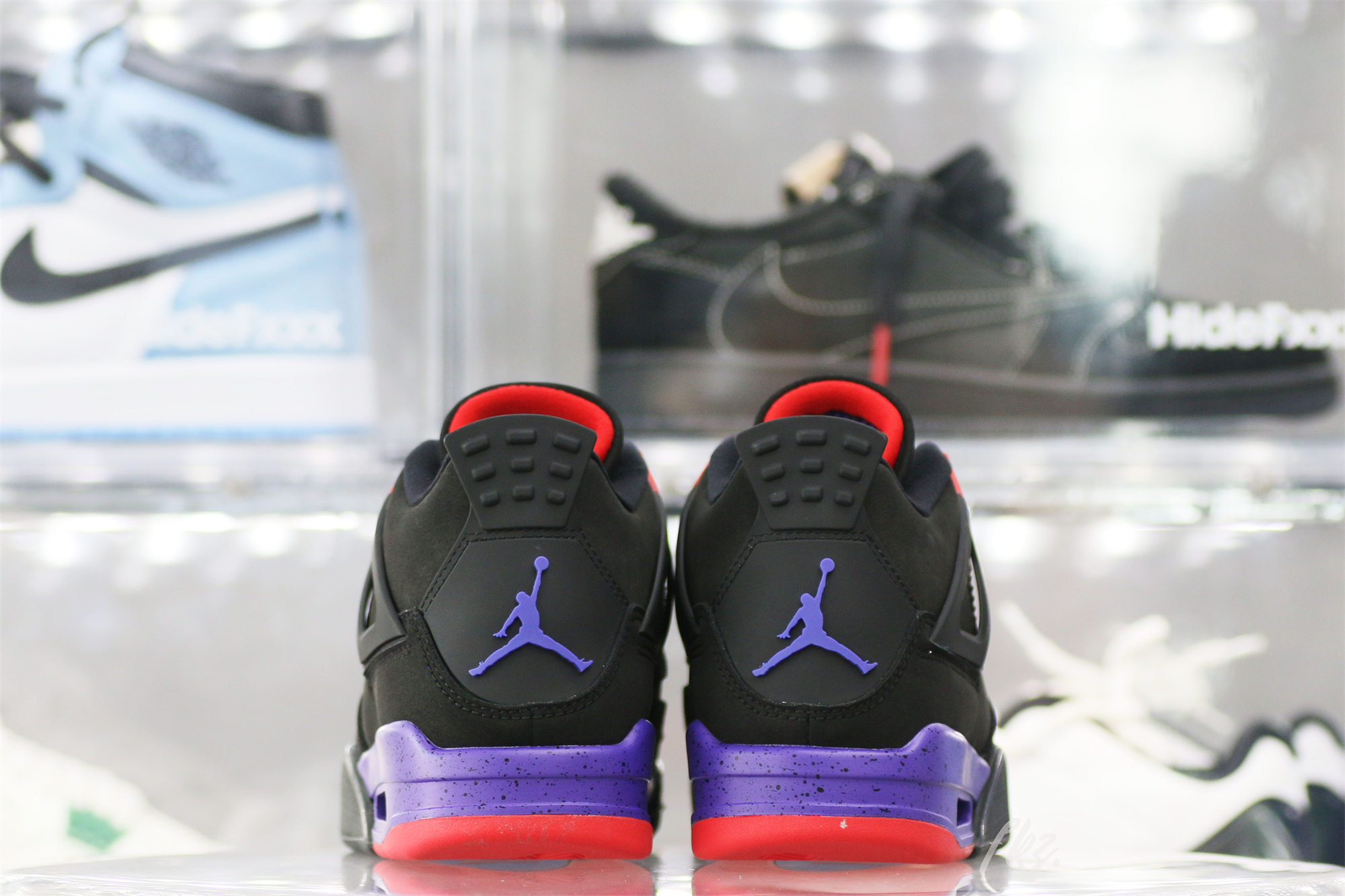 Air Jordan 4 Retro Raptors(2018)