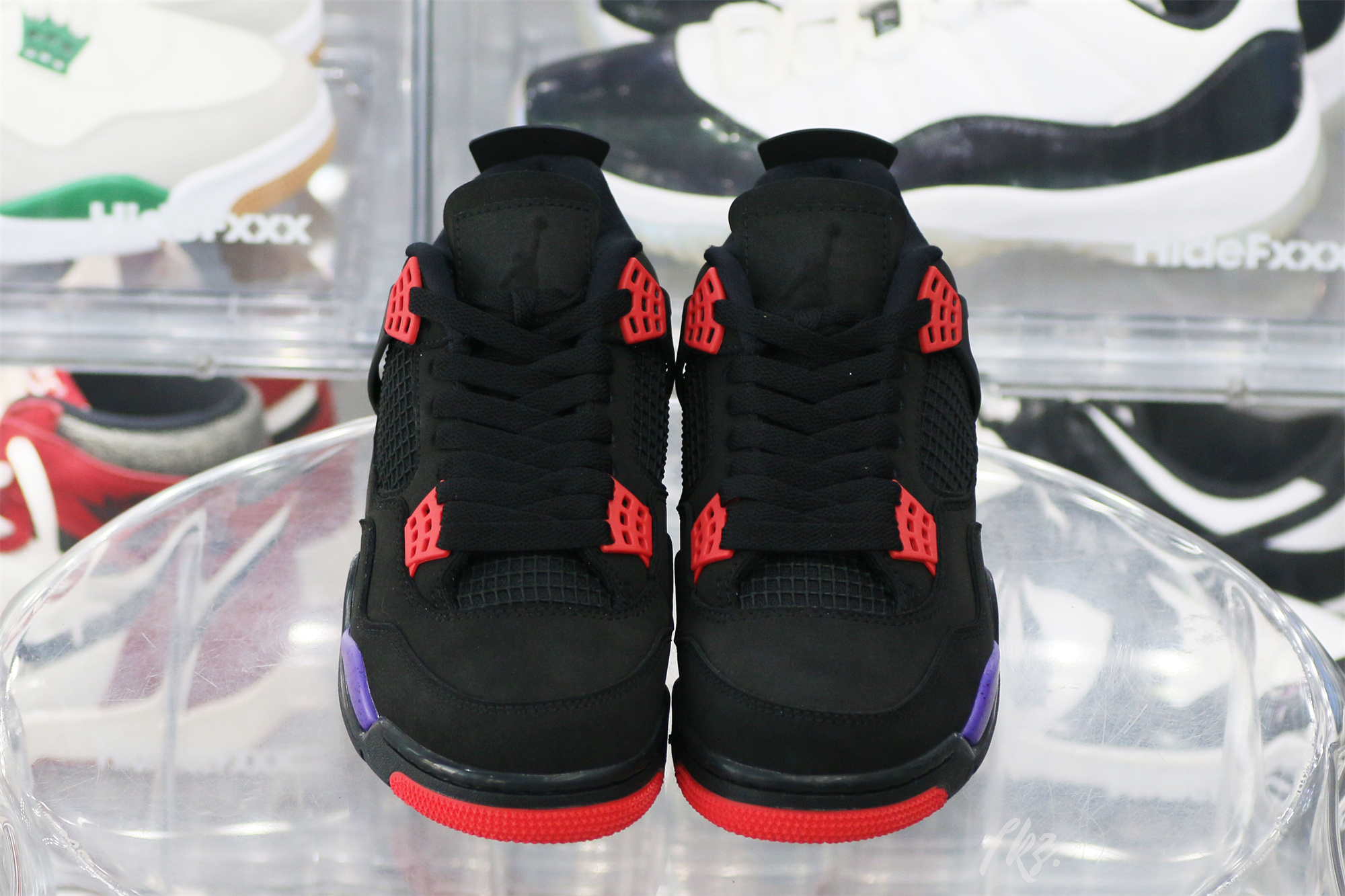 Air Jordan 4 Retro Raptors(2018)