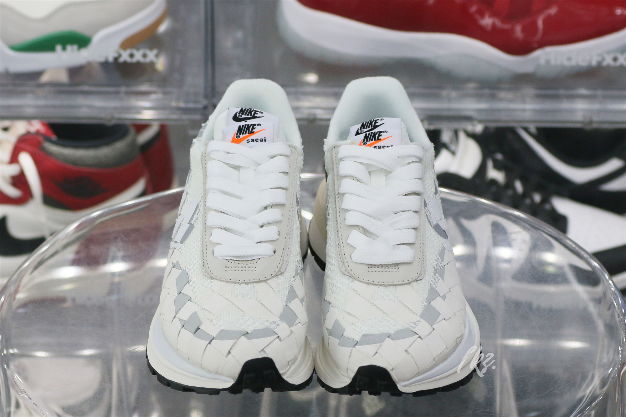 Sacai X Nike Vaporwaffle Grey White