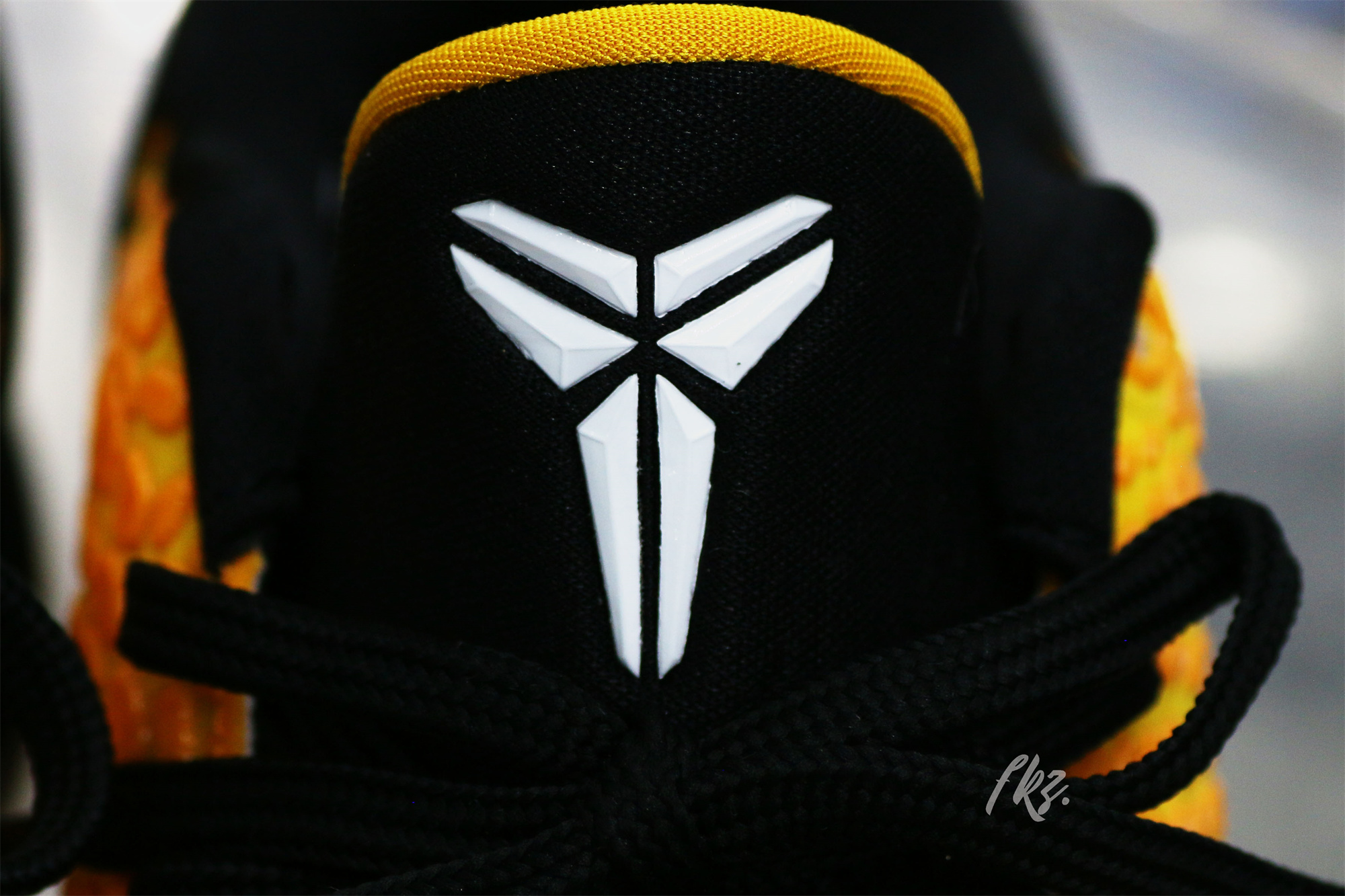 Nike Zoom Kobe 6 Lightbulb(A1 Batch)