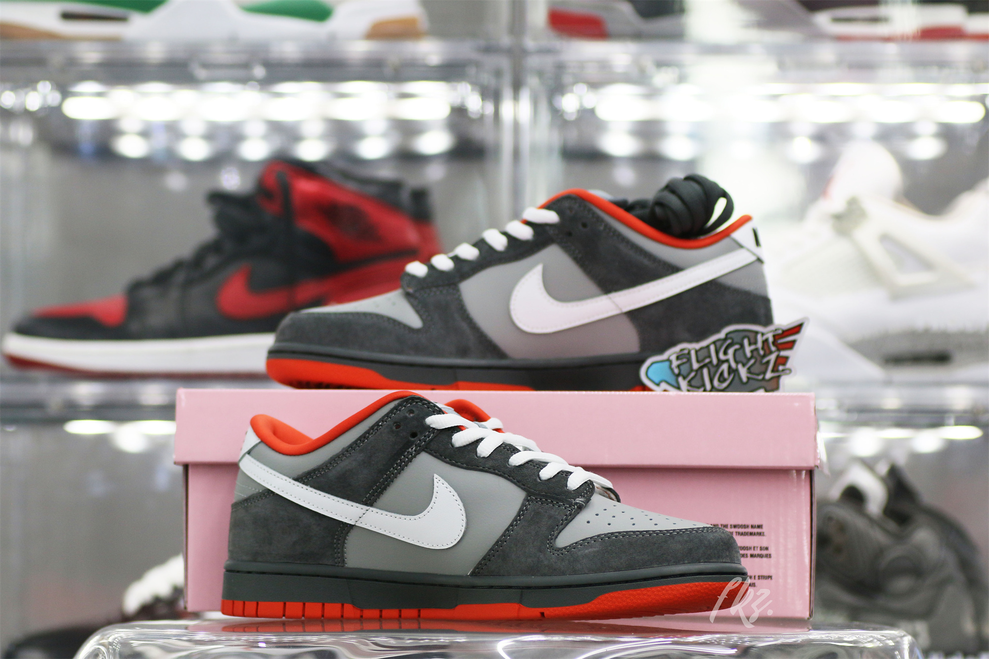 Jeff Staple X Dunk Low Pro SB Pigeon