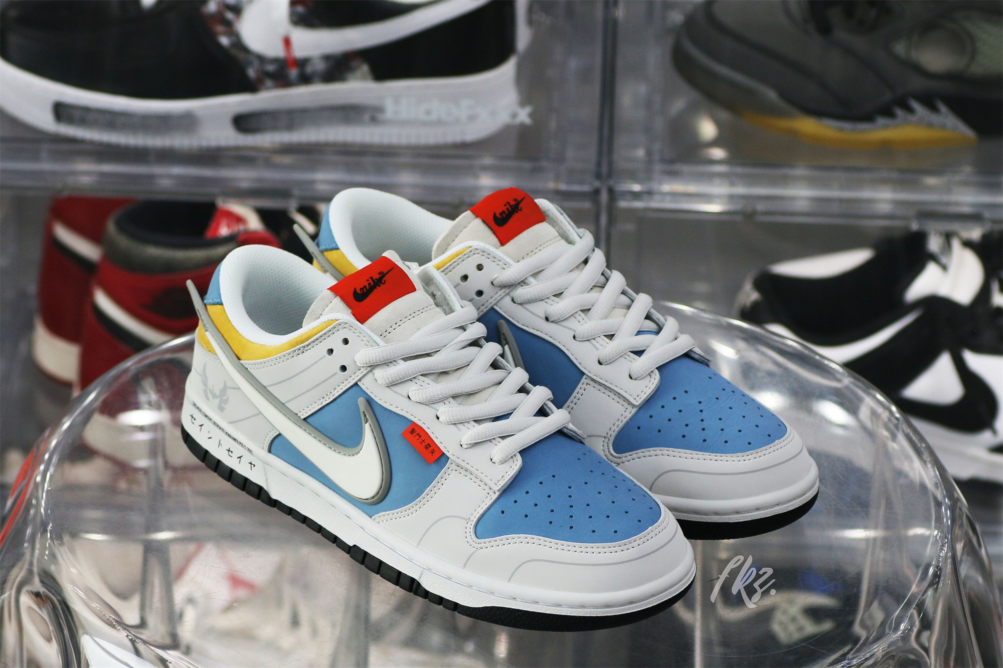 Nike SB Dunk Low & Athena Sail Blun White Grey