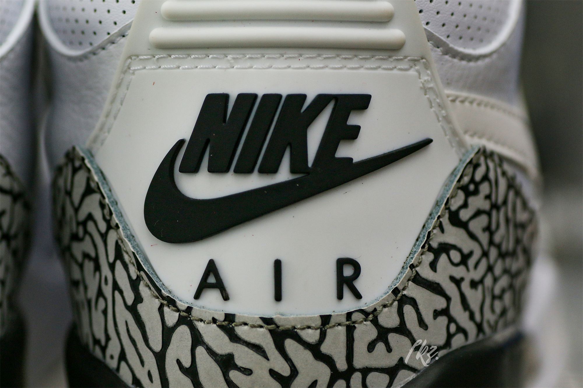 Air Jordan 3 Retro JTH Super Bowl