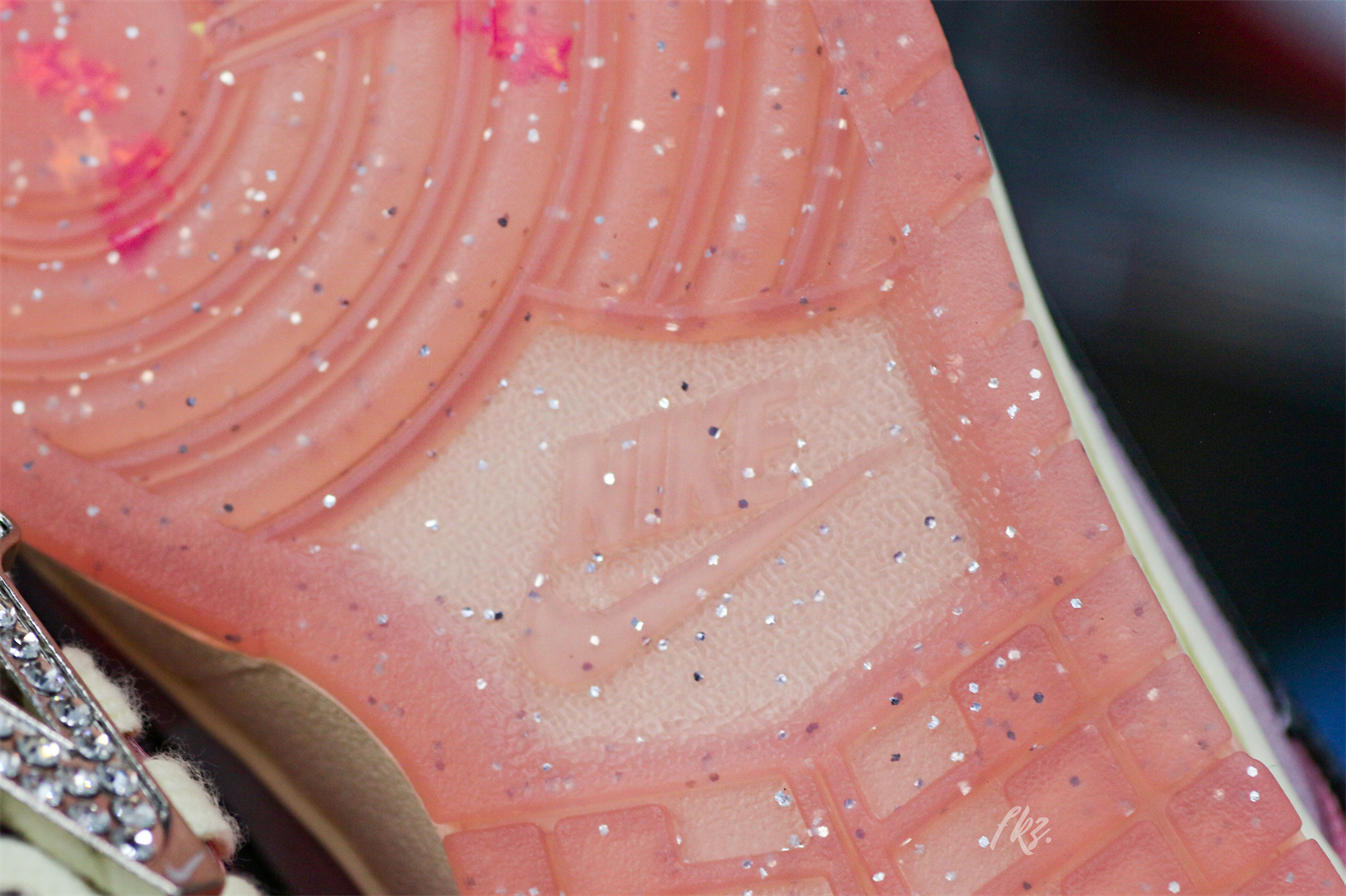 Nike Dunk Low LX Barbie (Women’s)