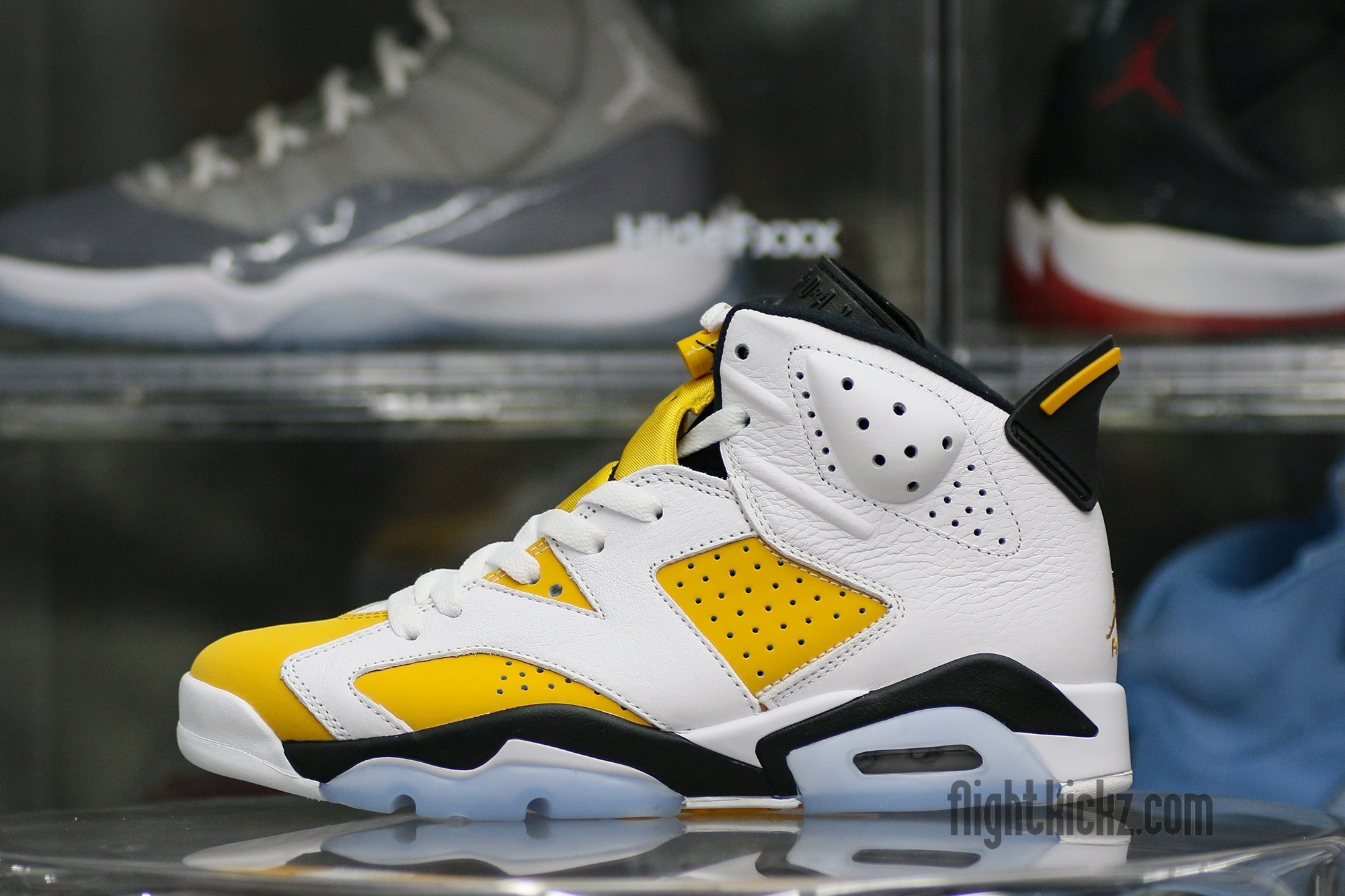 Air Jordan 6 Retro Yellow Ochre