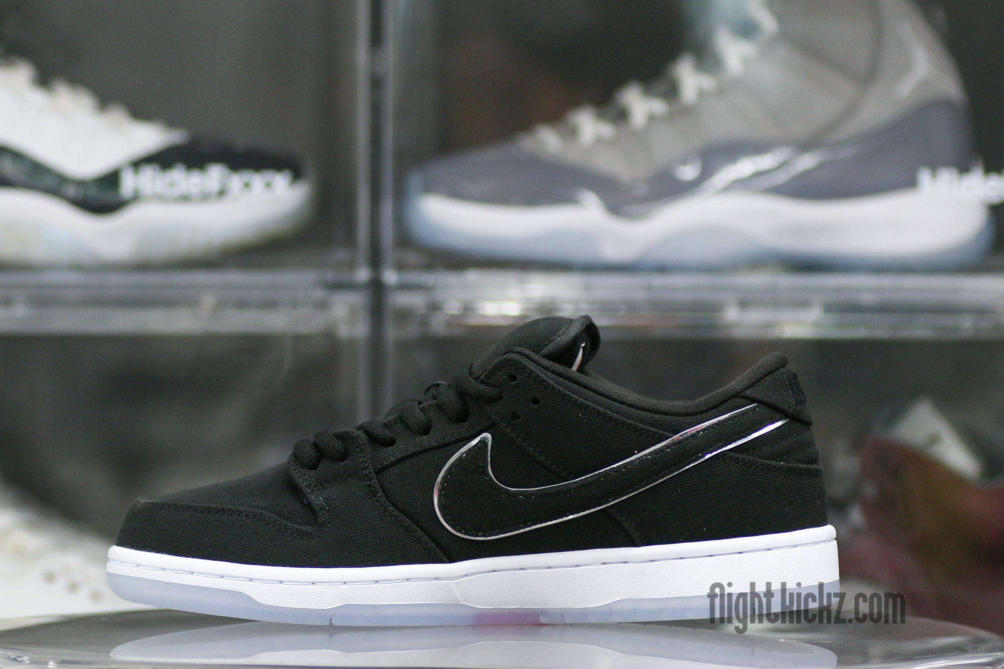 Eminem x Carhartt x Nike SB Dunk Black 2023