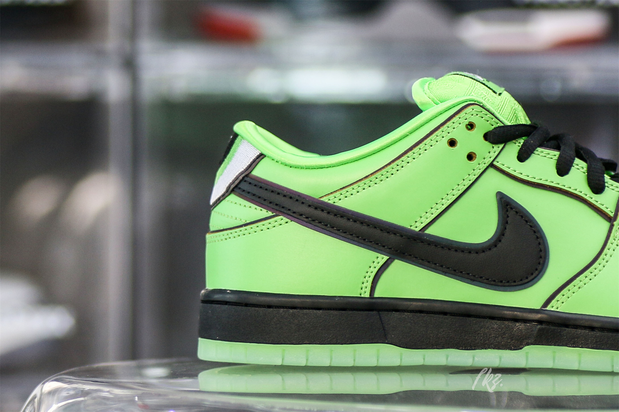 The Powerpuff Girls x Dunk Low Pro SB QS ‘Buttercup’