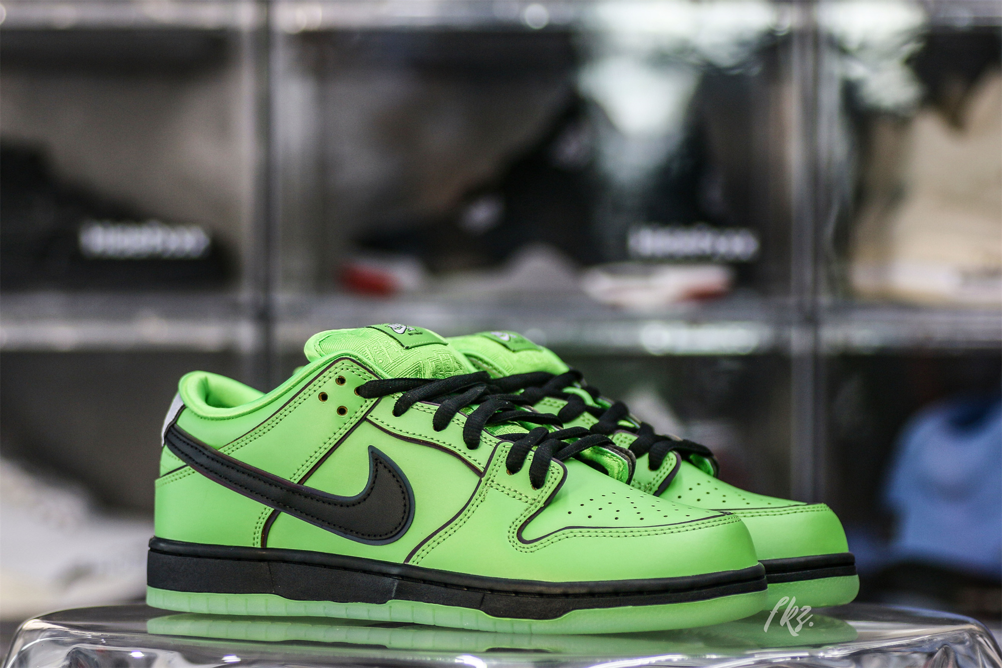 The Powerpuff Girls x Dunk Low Pro SB QS ‘Buttercup’