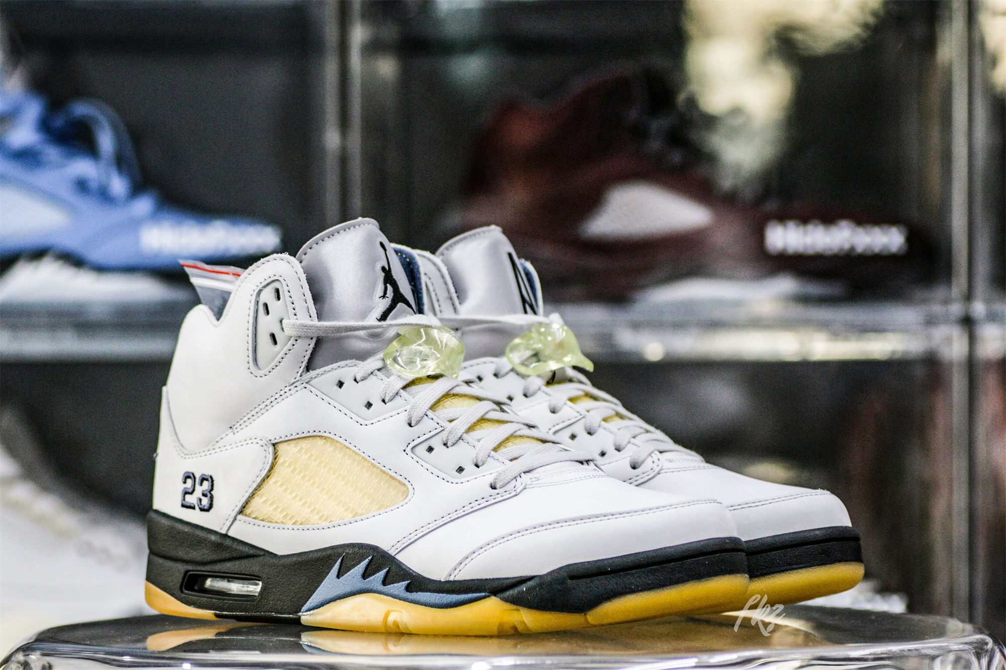 A Ma Maniere Air Jordan 5 SP Photon Dust/Diffused Blue WMS(LN5 A1)