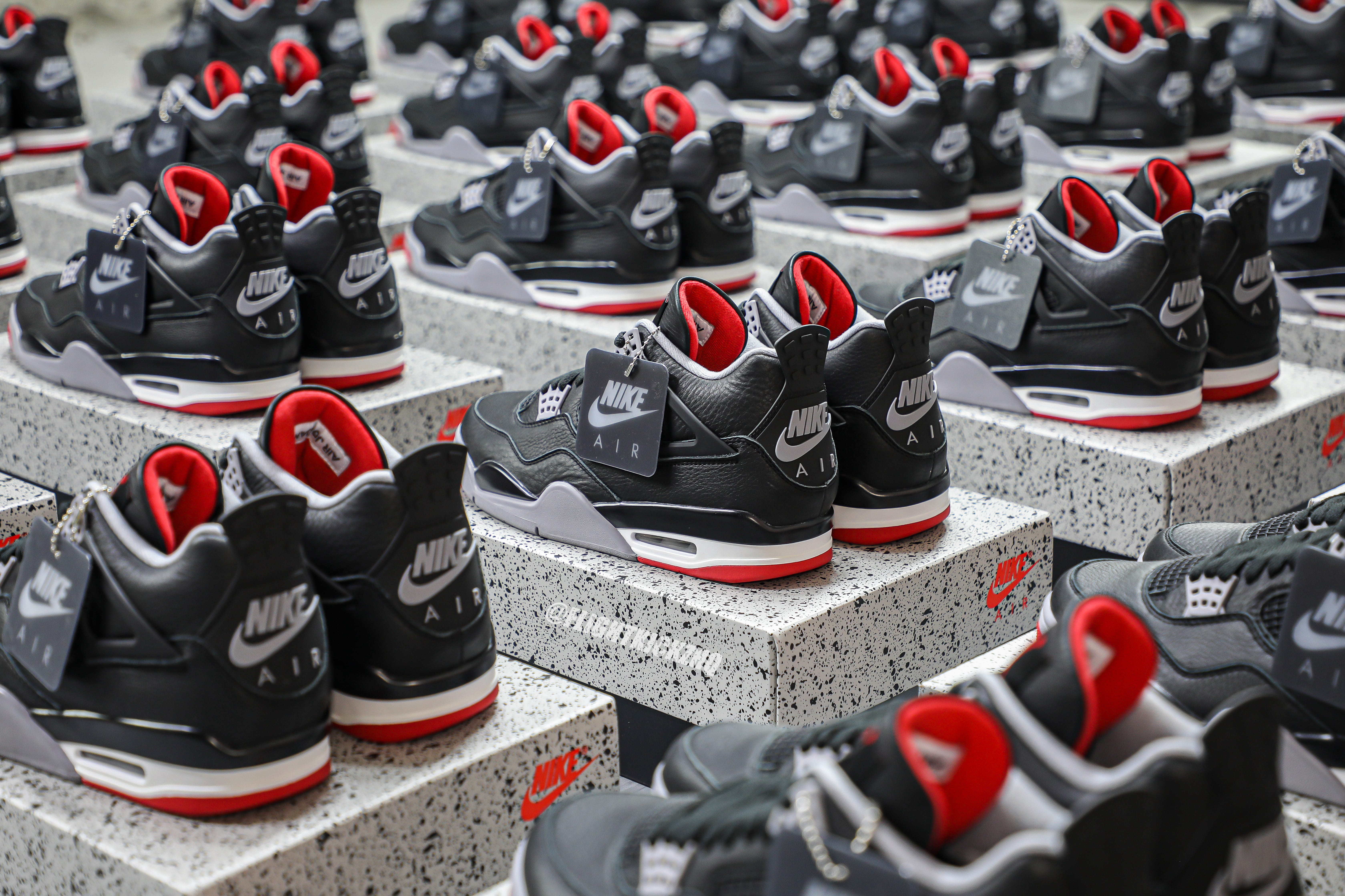 Air Jordan 4 Retro Bred Reimagined 2024 (LN5 A1 Batch)