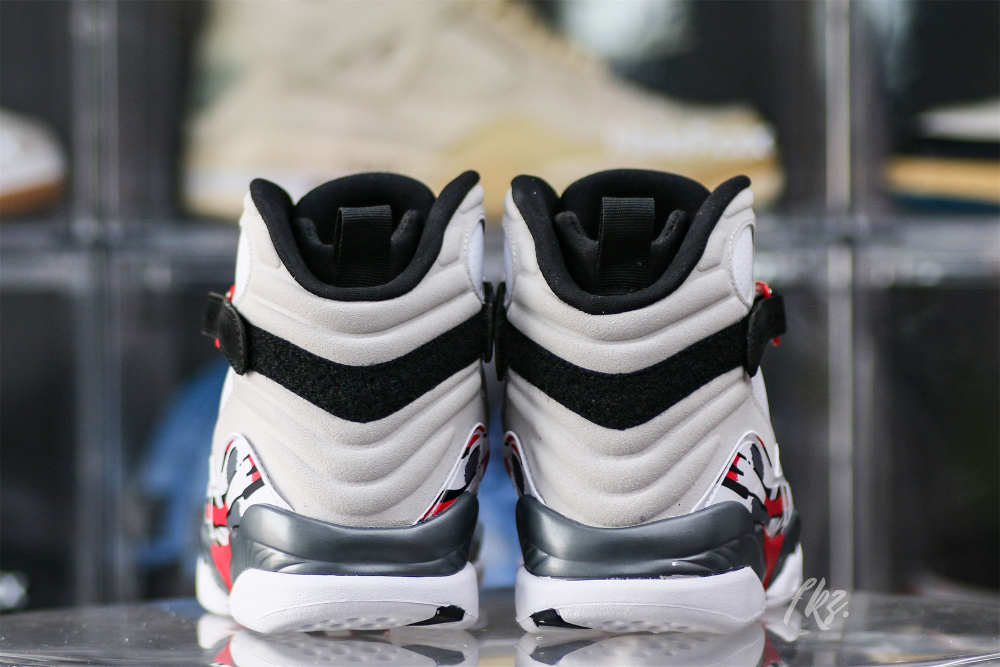 Air Jordan 8 Retro ‘Bugs Bunny’ 2013