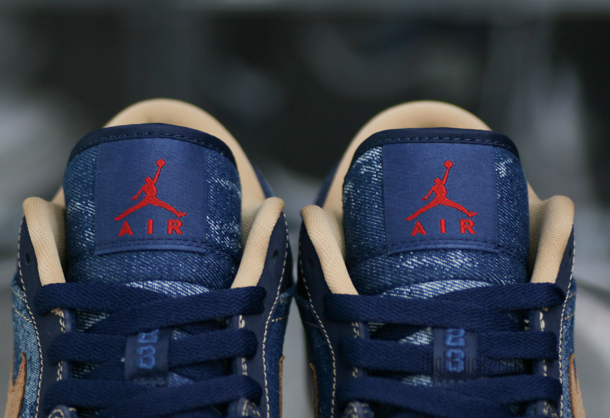Air Jordan 1 Low SE Denim