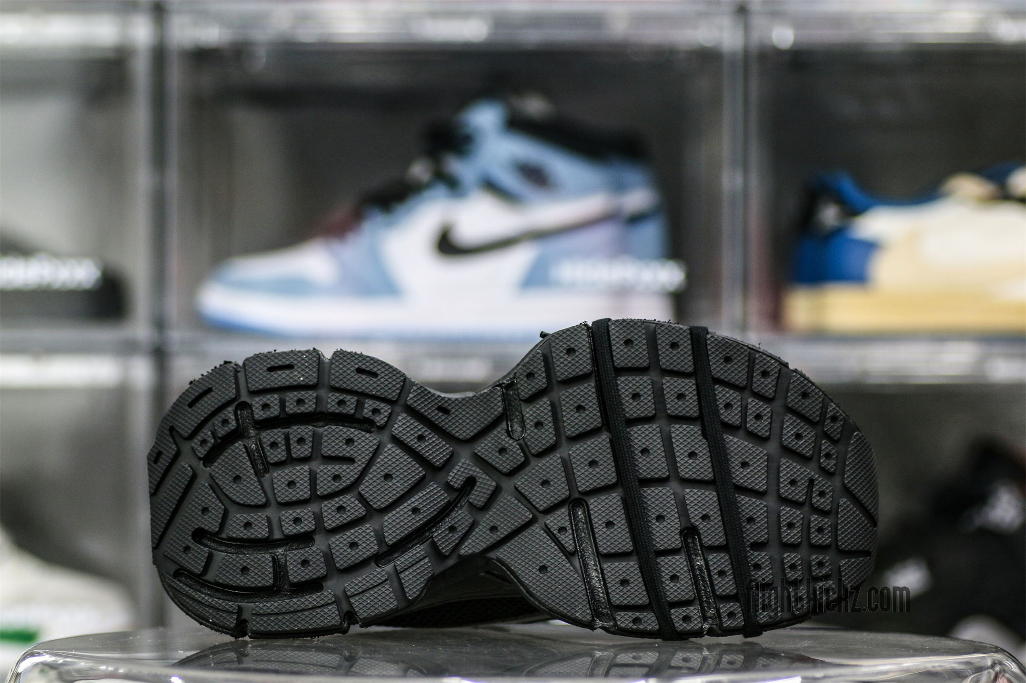 Balenciag* 3XL Runner Black