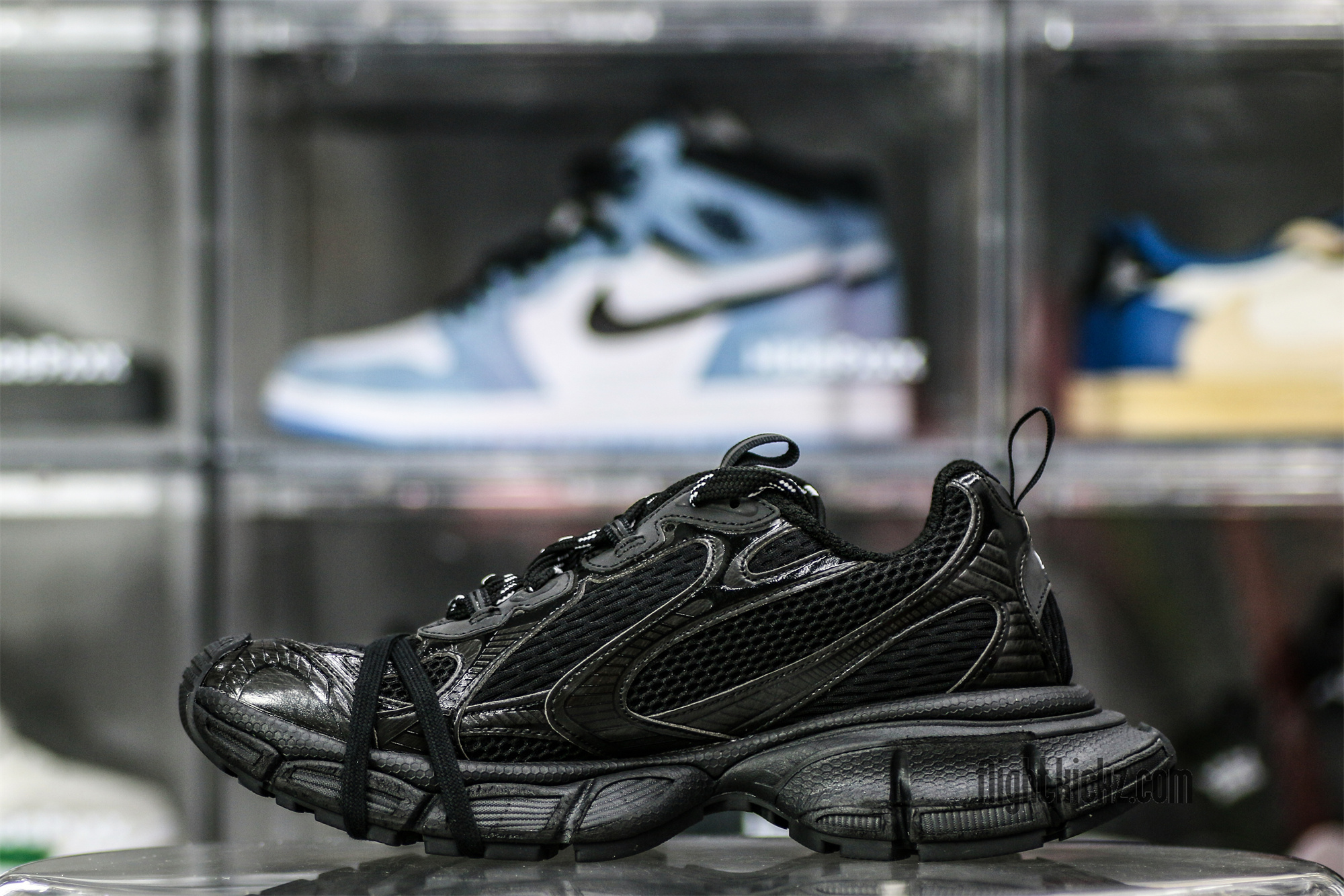 Balenciag* 3XL Runner Black