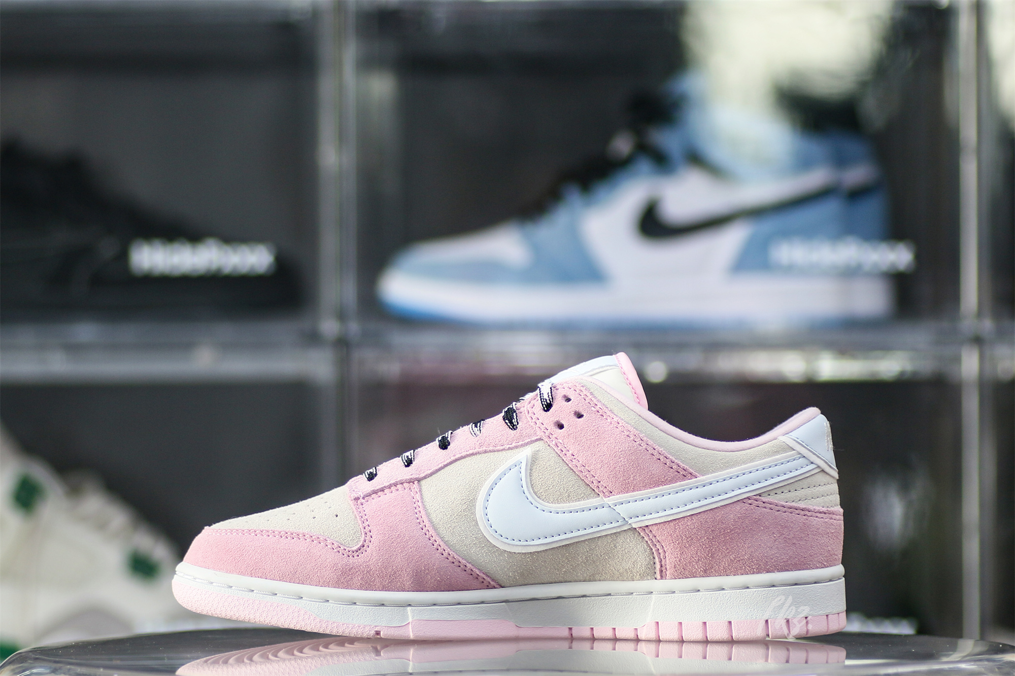 Nike Dunk Low LX Pink Foam