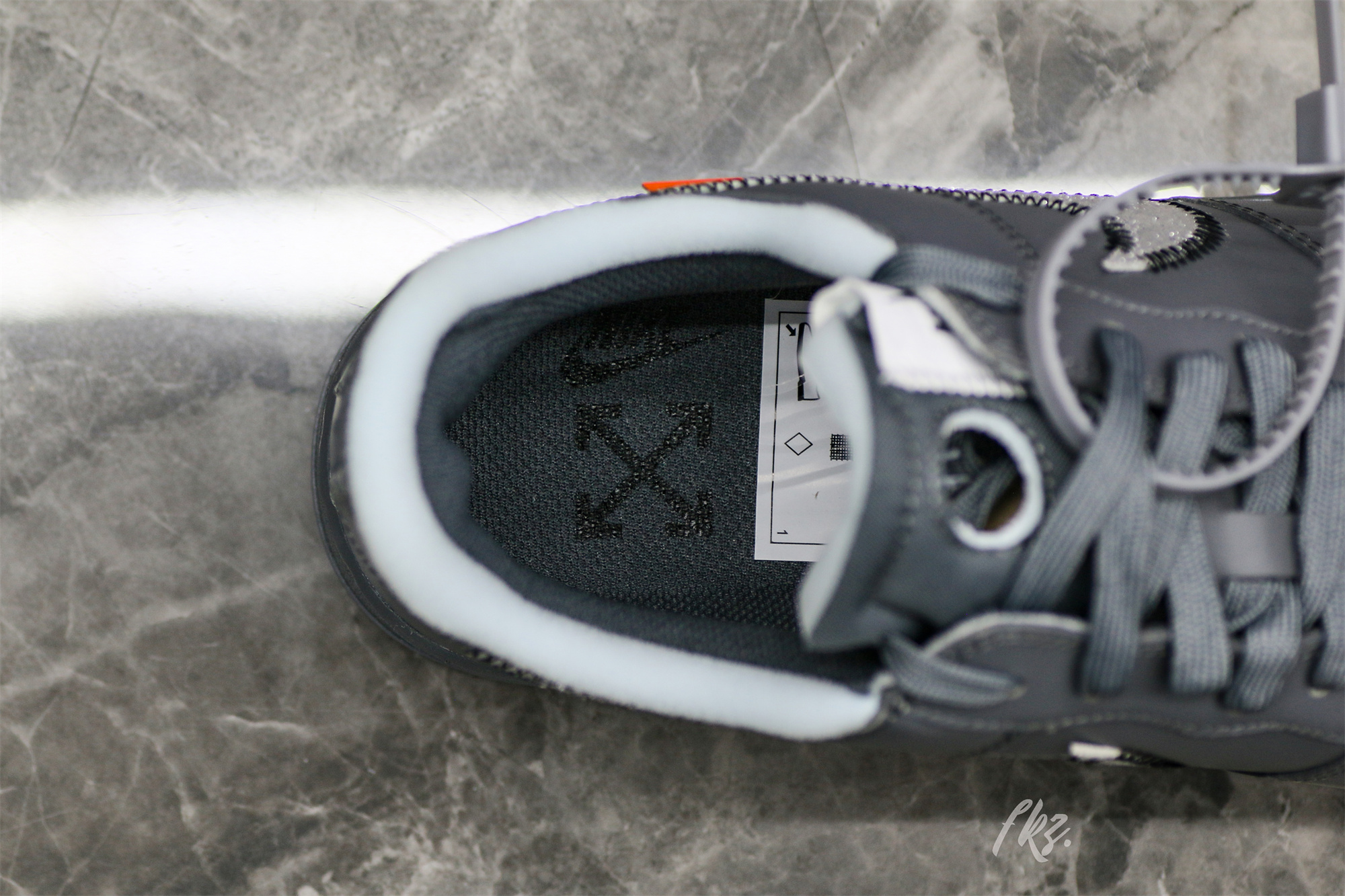 Off-White x Nike Air Force 1 Low Ghost Grey