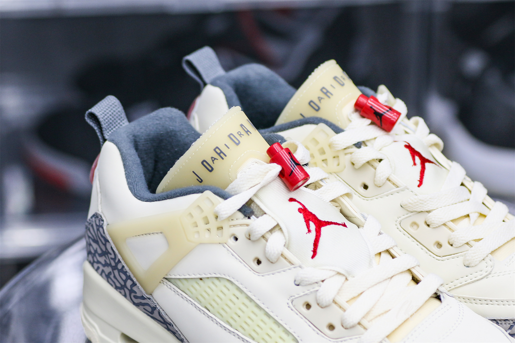 Air Jordan Spizike Low Coconut Milk