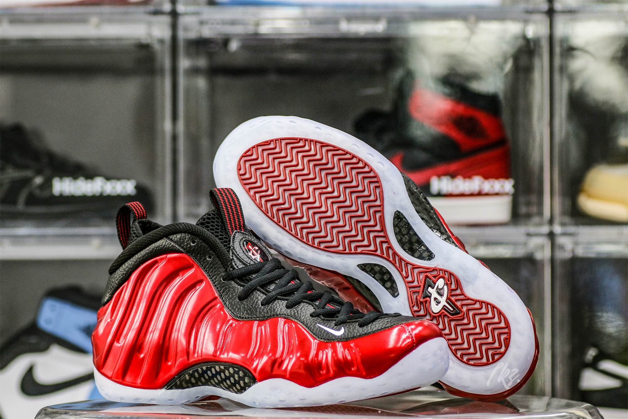Nike Air Foamposite One Metallic Red (2023)