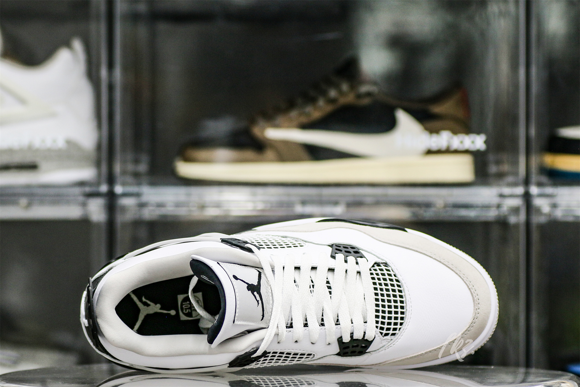 Jordan 4 Retro Military Black(LN5 A1 Batch)