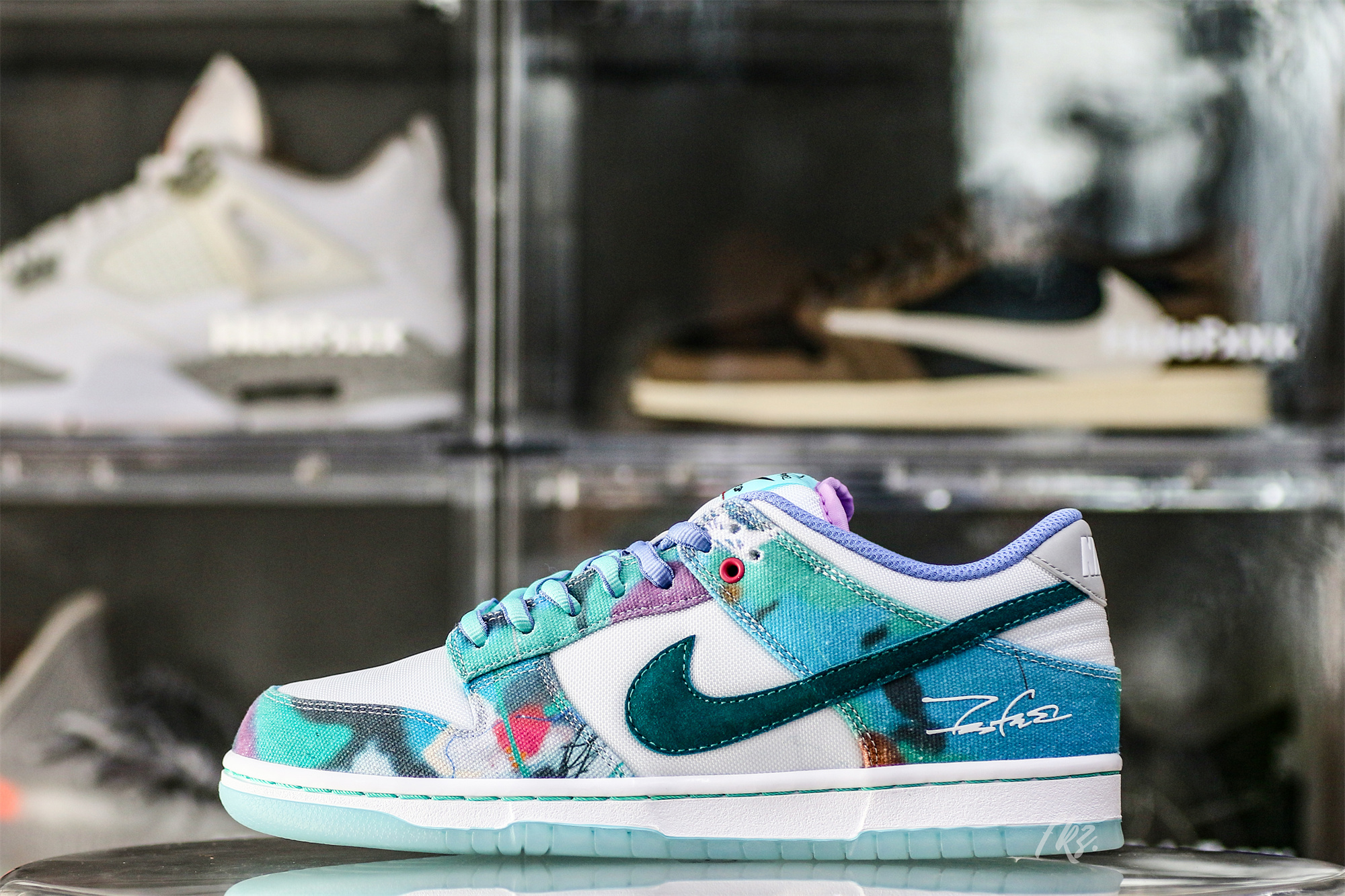 Nike SB Dunk Low Futura Laboratories Bleached Aqua