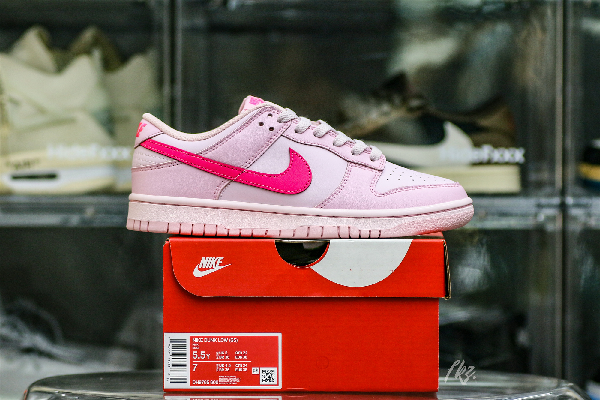 Nike Dunk Low ‘Triple Pink’ Women’s