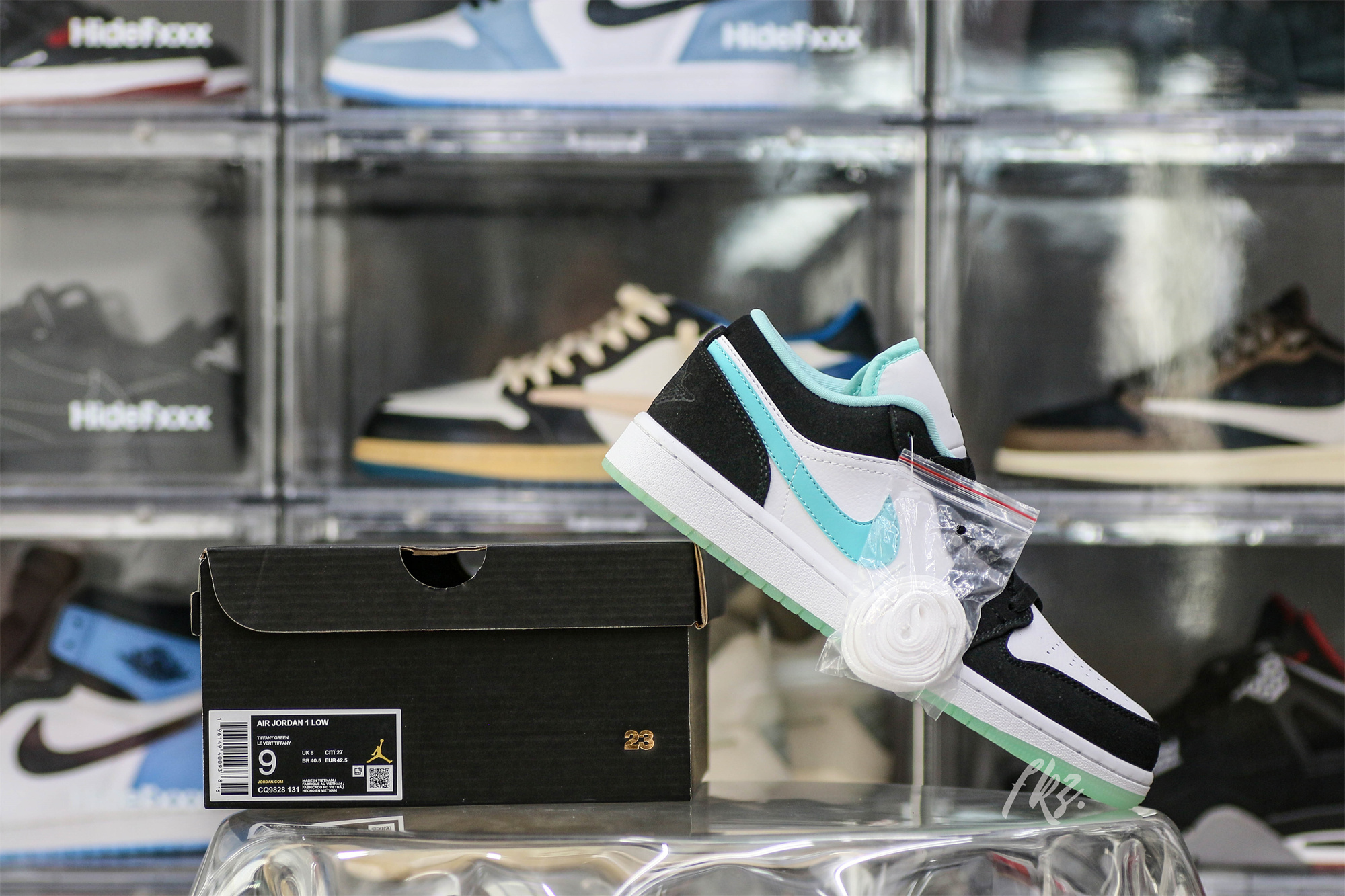 Jordan 1 Low Island Green