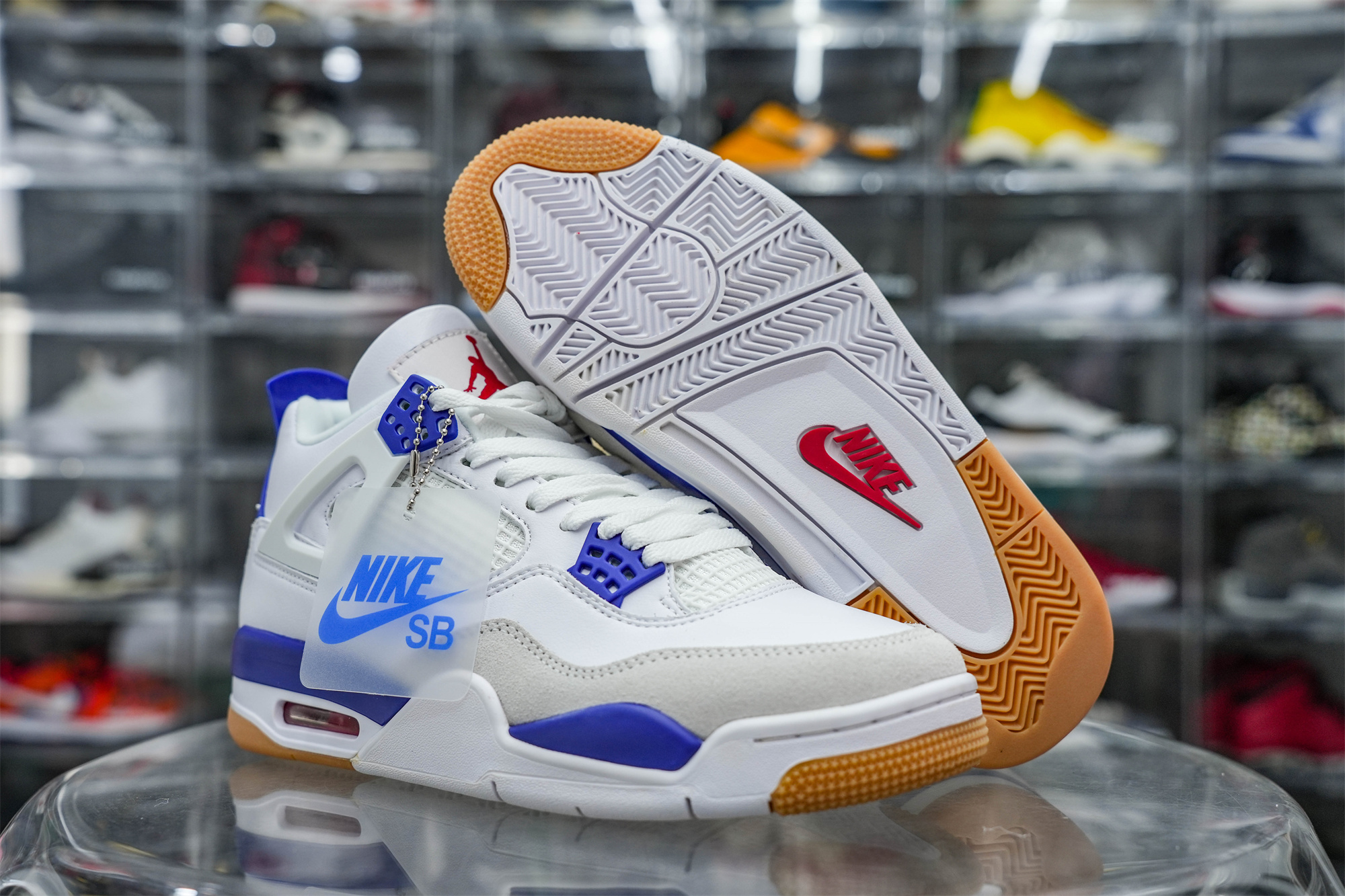 Air Jordan 4 Retro SP X Nike SB White Purple