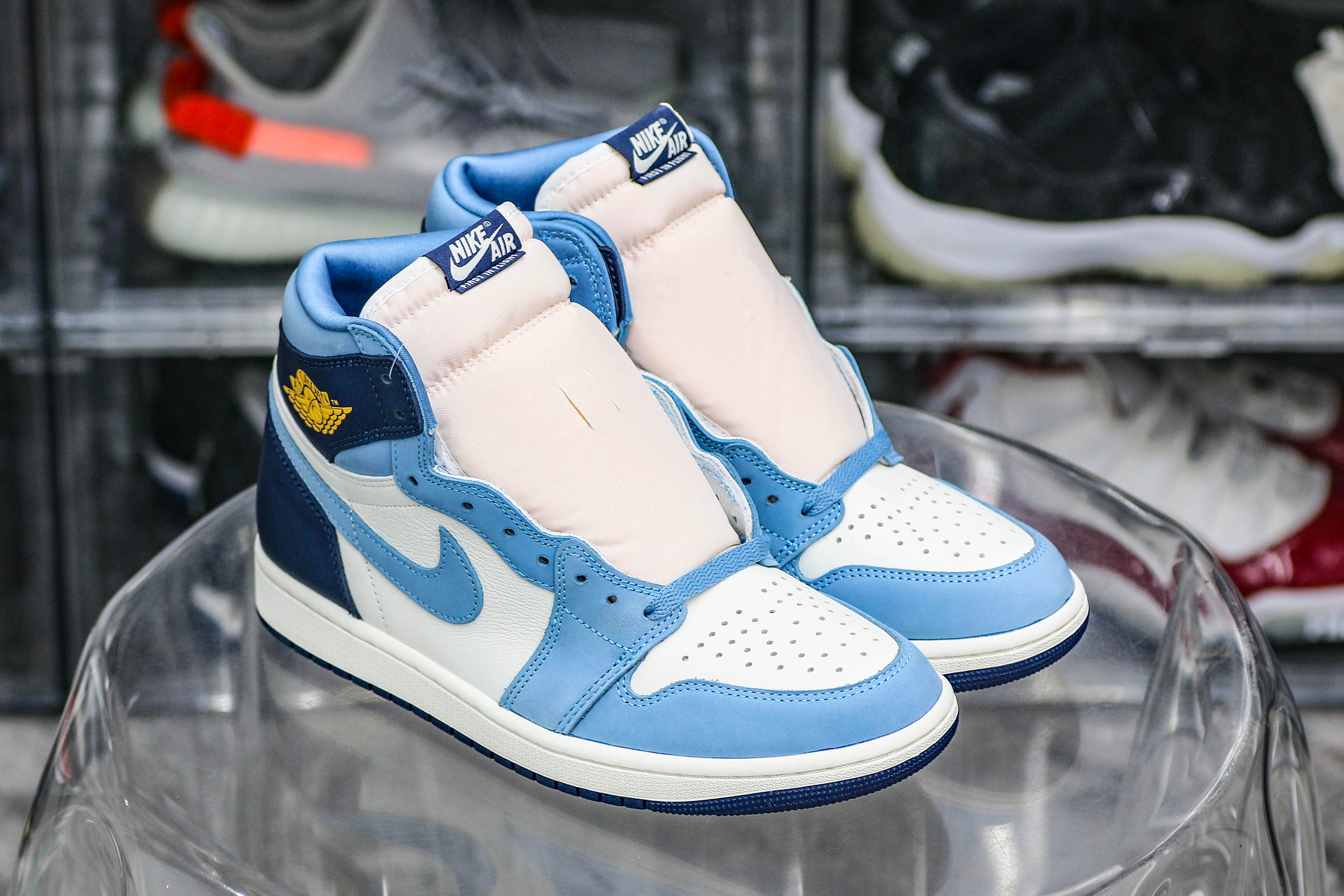 Air Jordan 1 High OG First in Flight WNMS