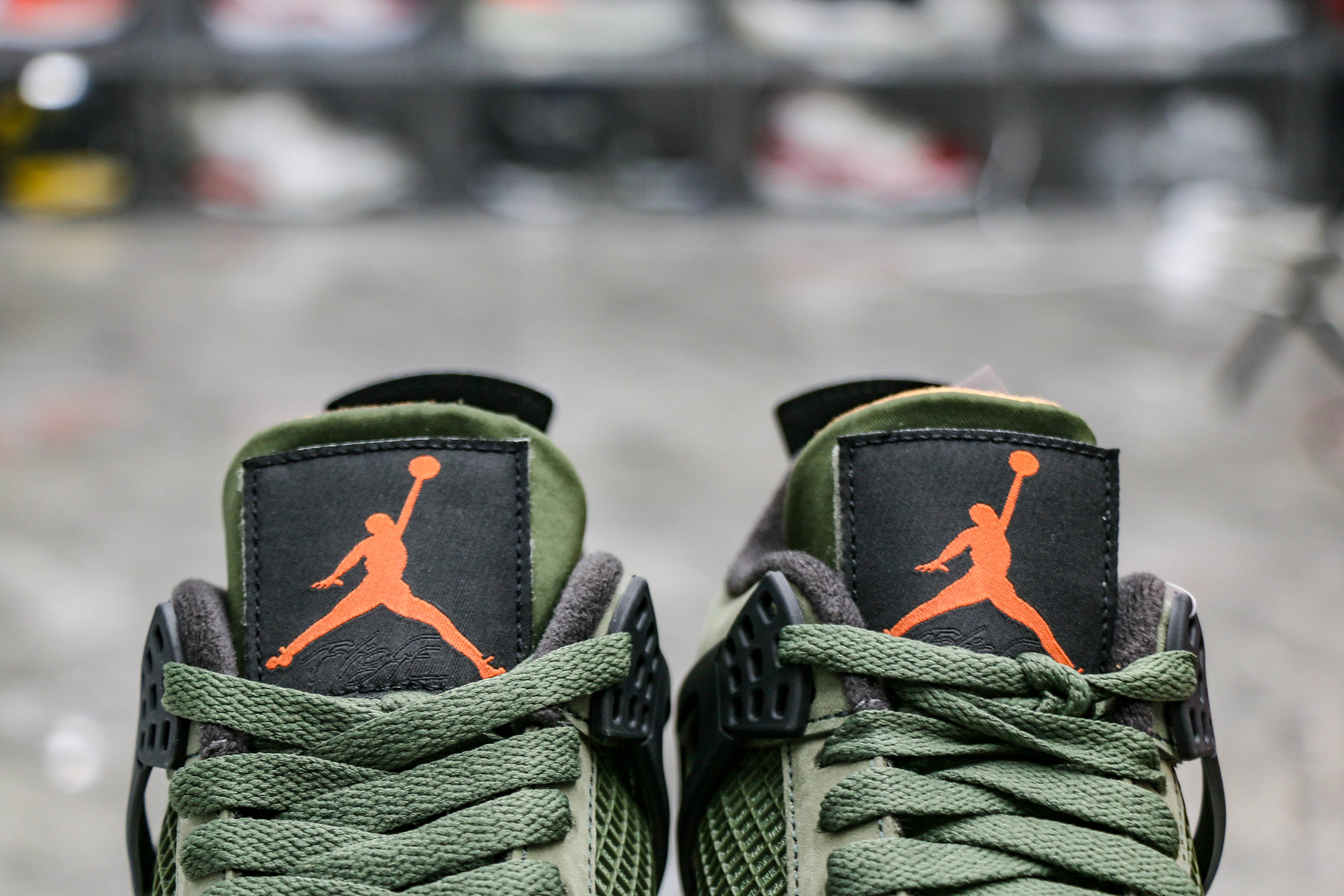 Air Jordan 4 Retro ‘Undefeated’ 2005