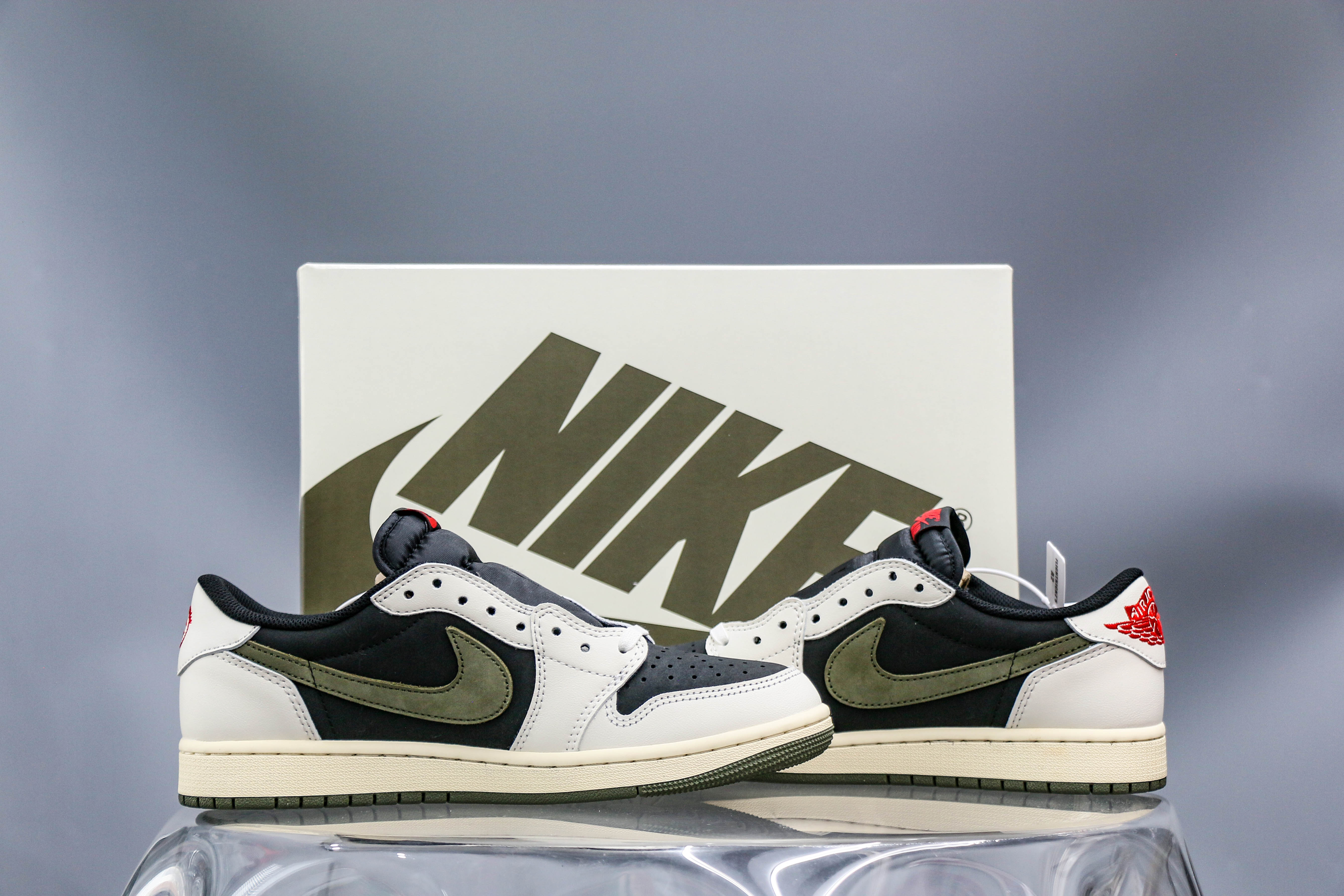 Travis Scott x Air Jordan 1 Low OG SP Olive(A2 Batch)