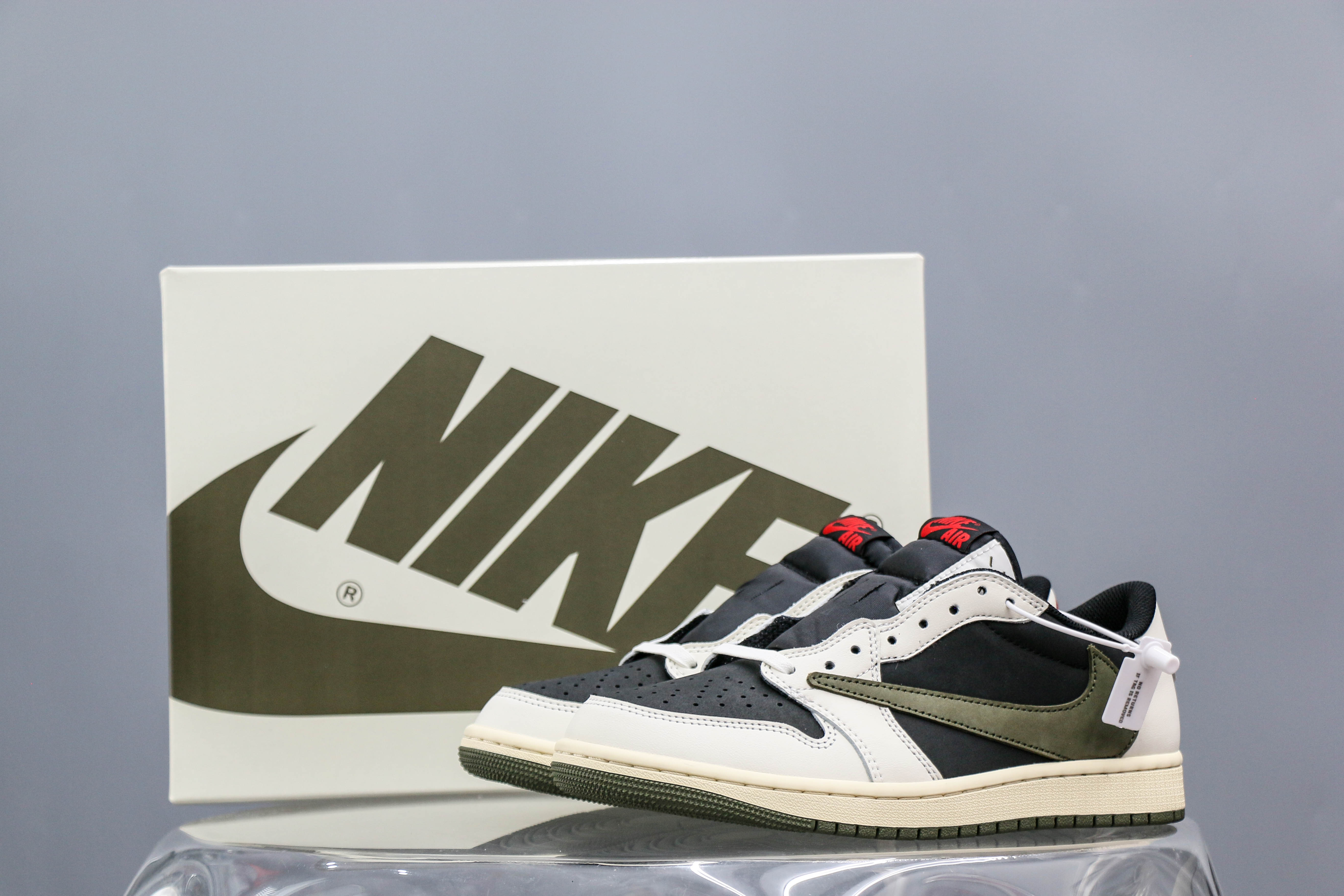 Travis Scott x Air Jordan 1 Low OG SP Olive(A2 Batch)