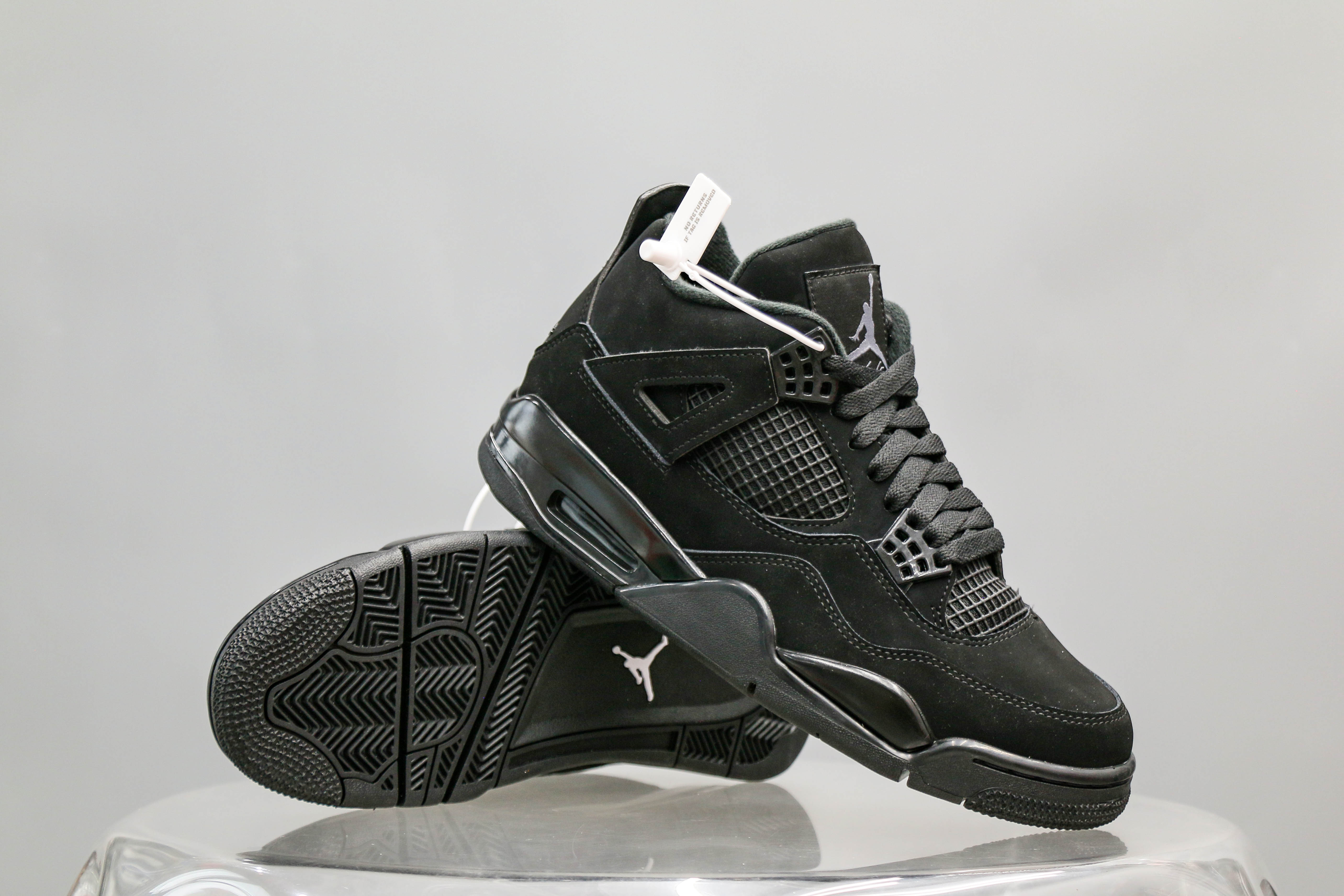 Air Jordan 4 Retro ‘Black Cat’ 2020 (A2 Batch)