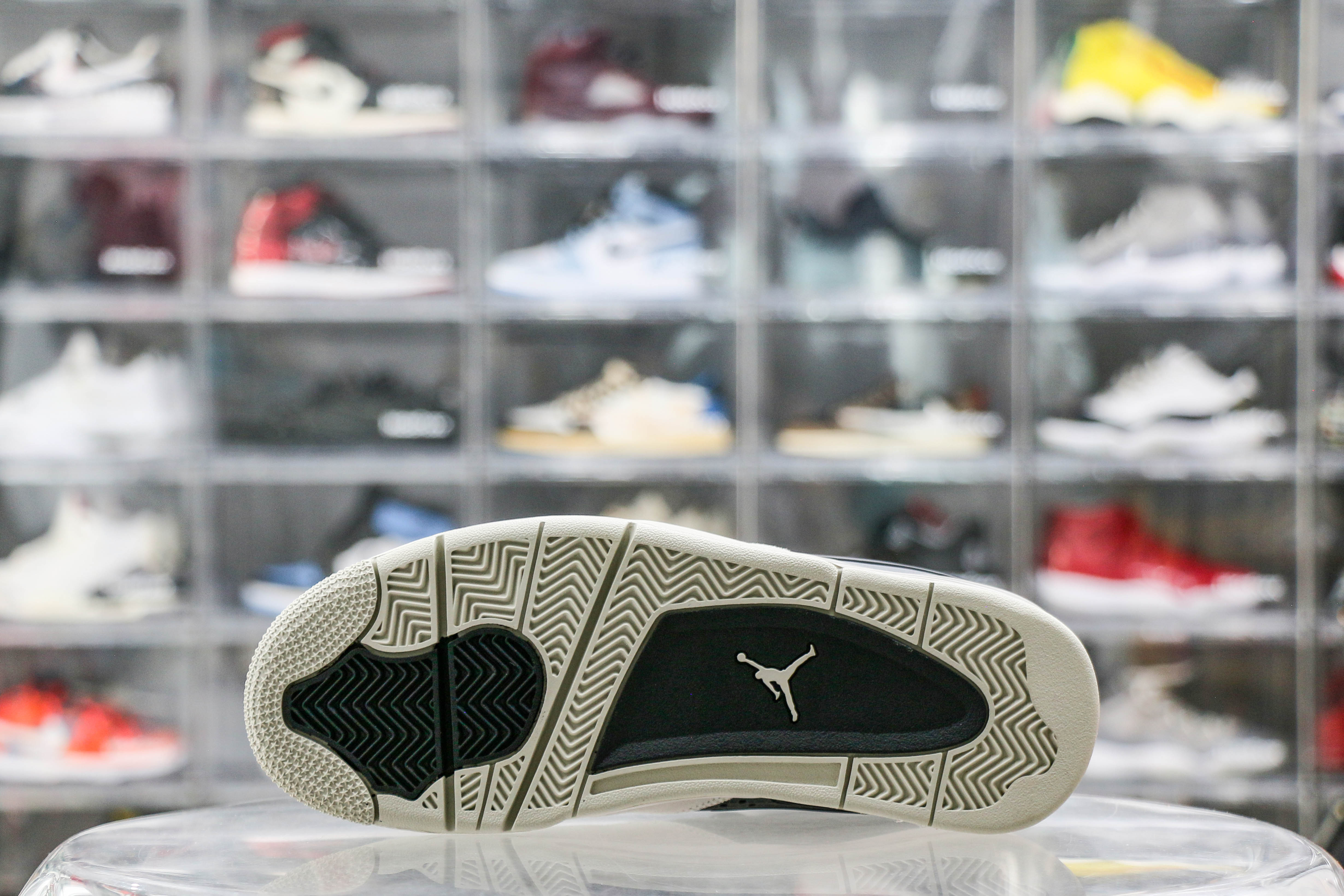 Jordan 4 RM Black Light Bone