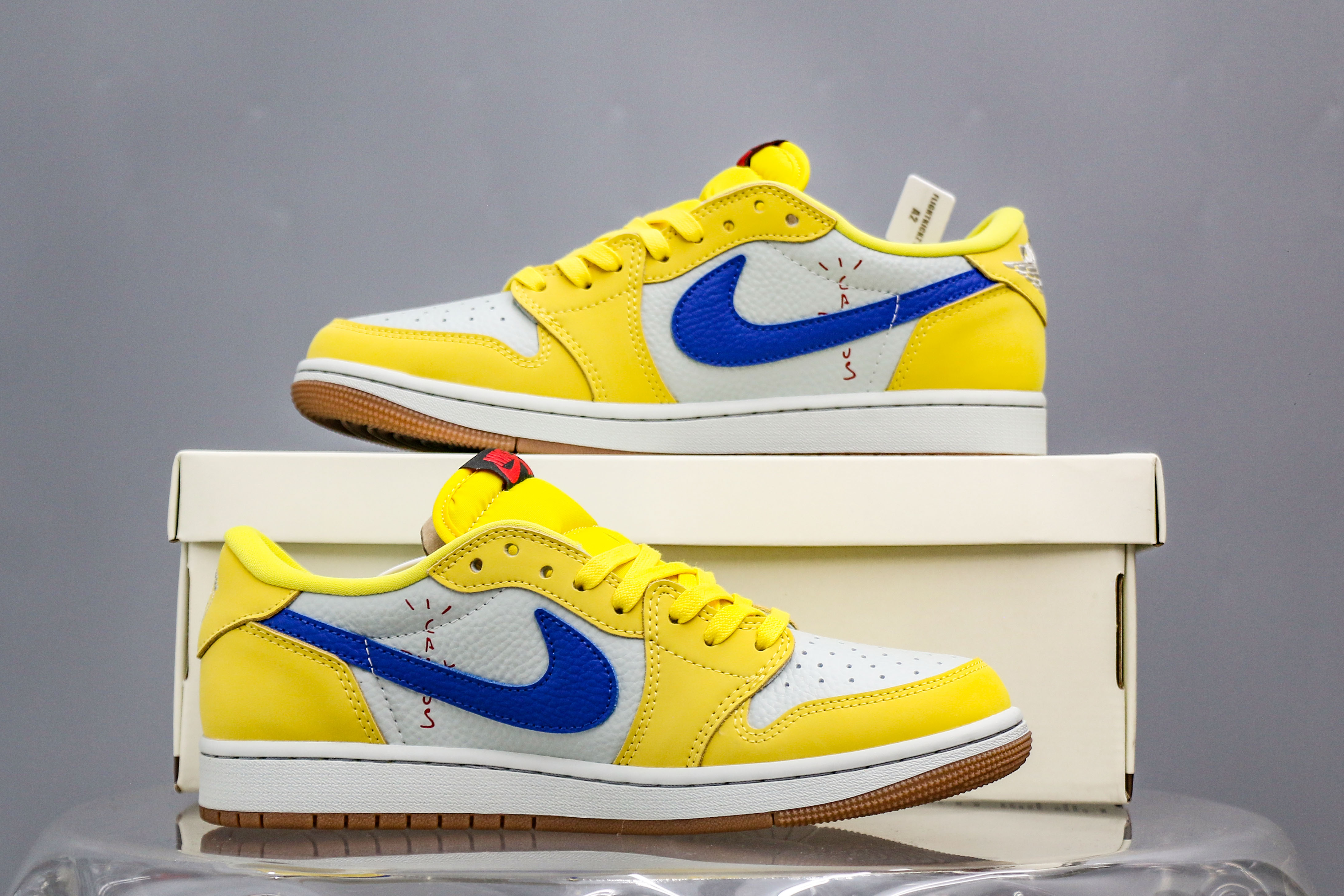 Travis Scott x Air Jordan 1 Retro Low OG SP “ElkinsCanary Yellow”（A2 Batch)
