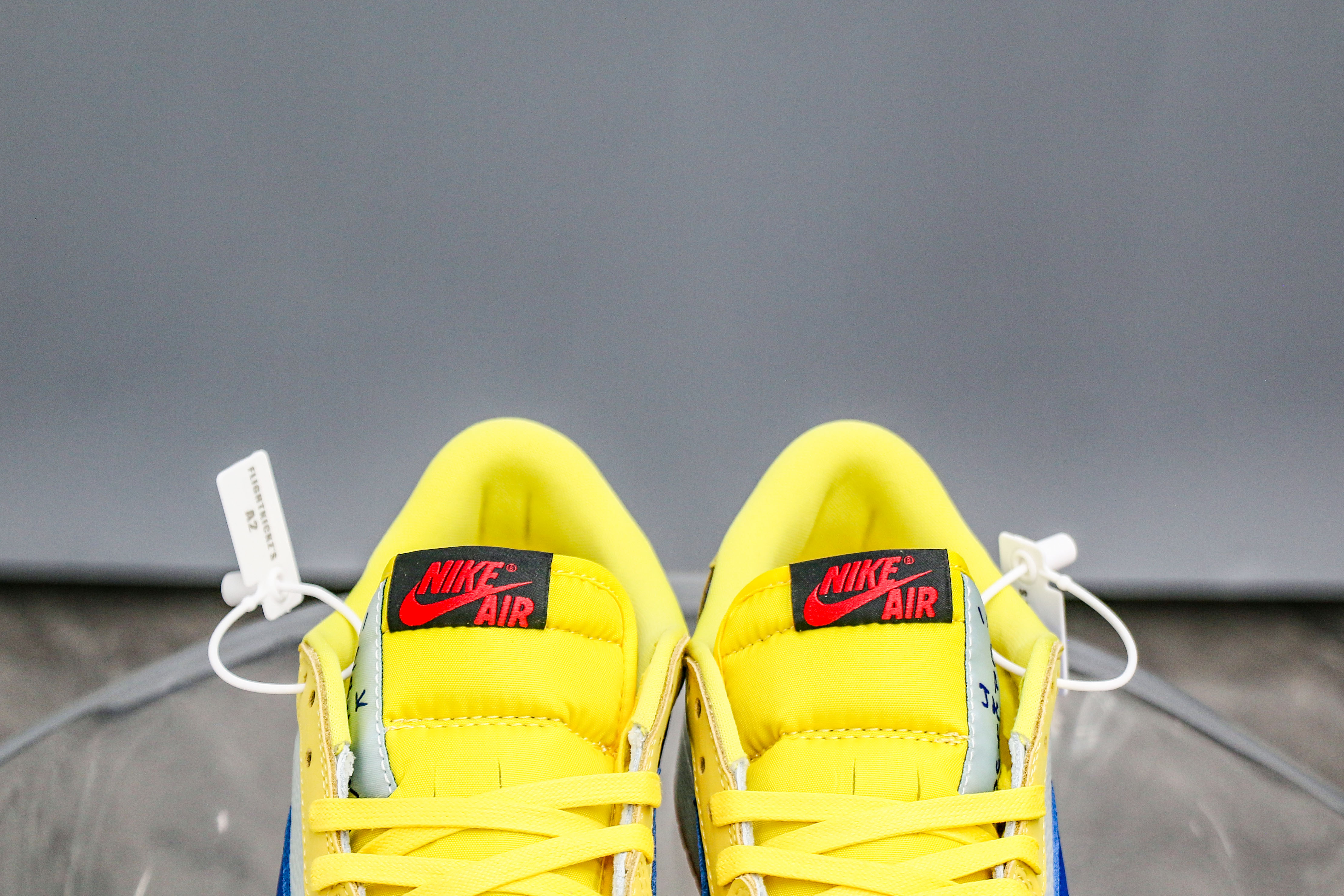 Travis Scott x Air Jordan 1 Retro Low OG SP “ElkinsCanary Yellow”（A2 Batch)