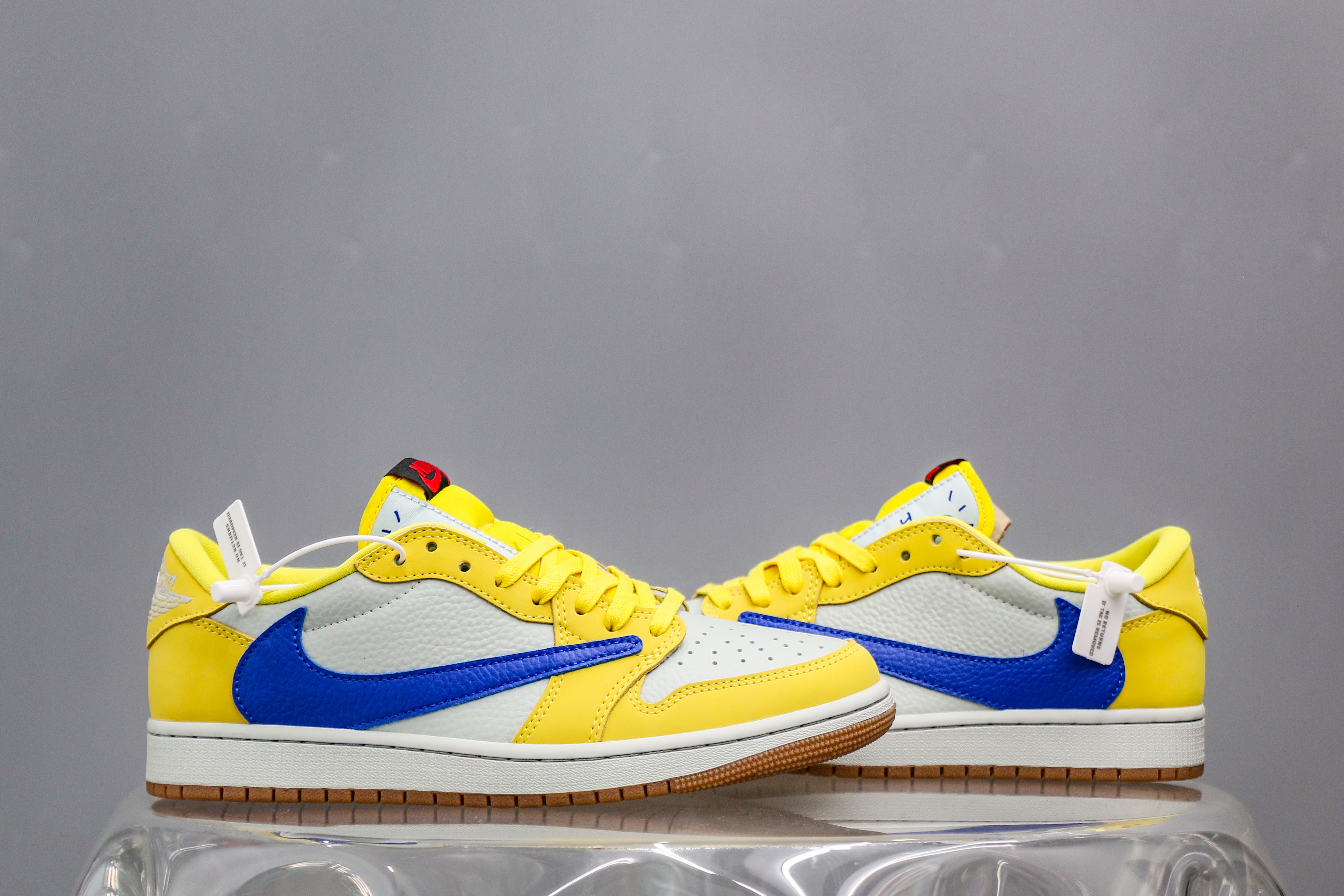 Travis Scott x Air Jordan 1 Retro Low OG SP “ElkinsCanary Yellow”（A2 Batch)
