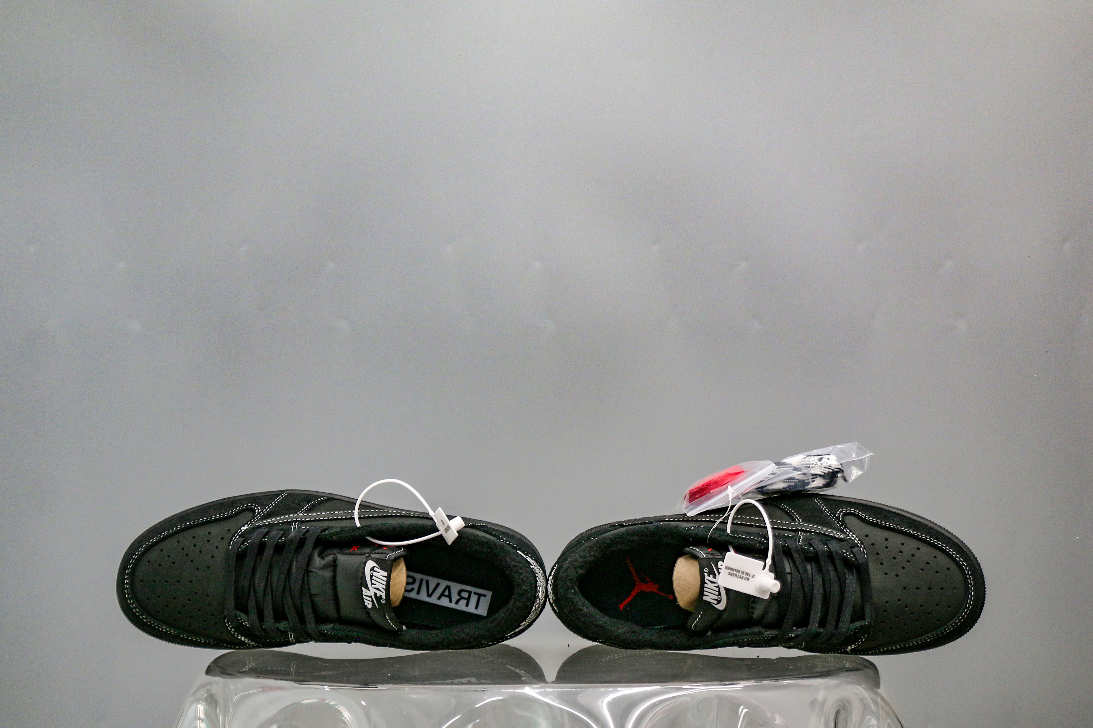 Travis Scott x Nike Air Jordan 1 Low OG “BlackPhantom”(A2 Batch)