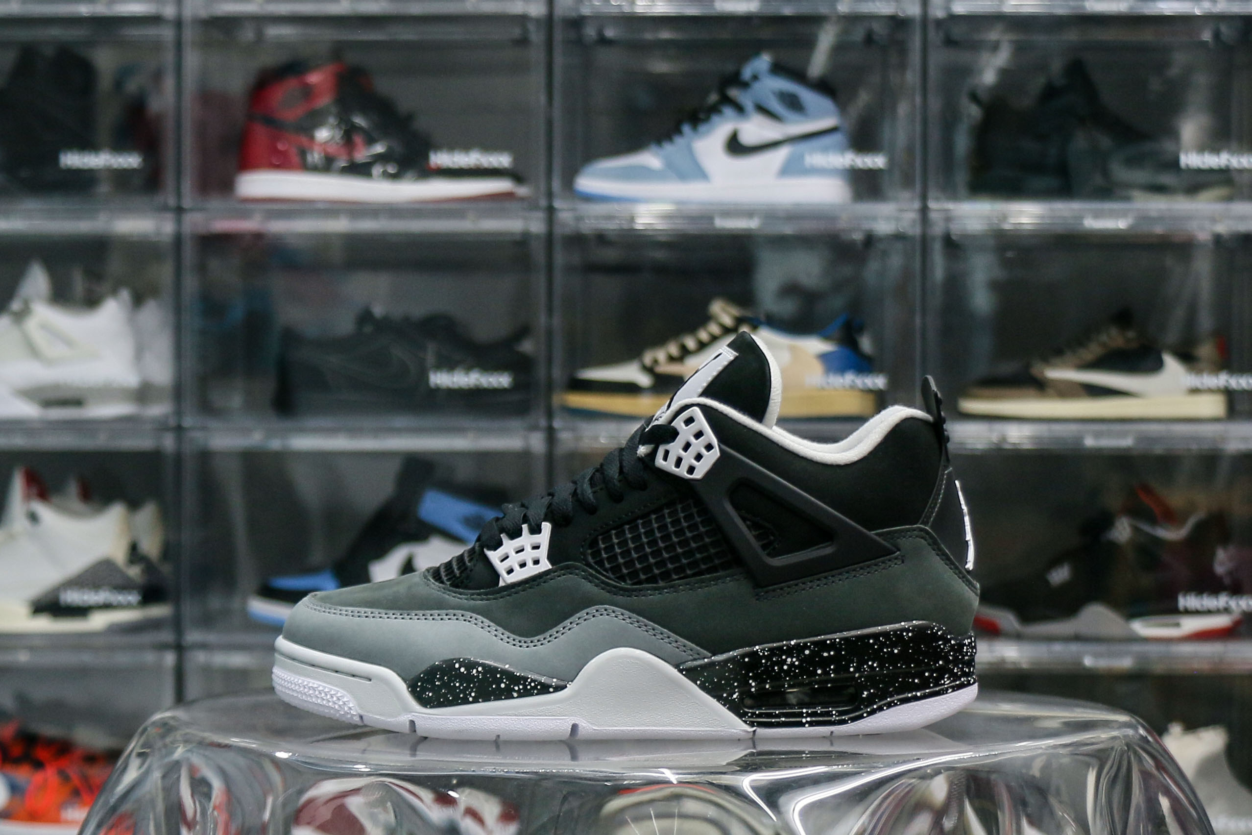 Air Jordan 4 Retro Fear Pack 2024 (Ln5 A1)