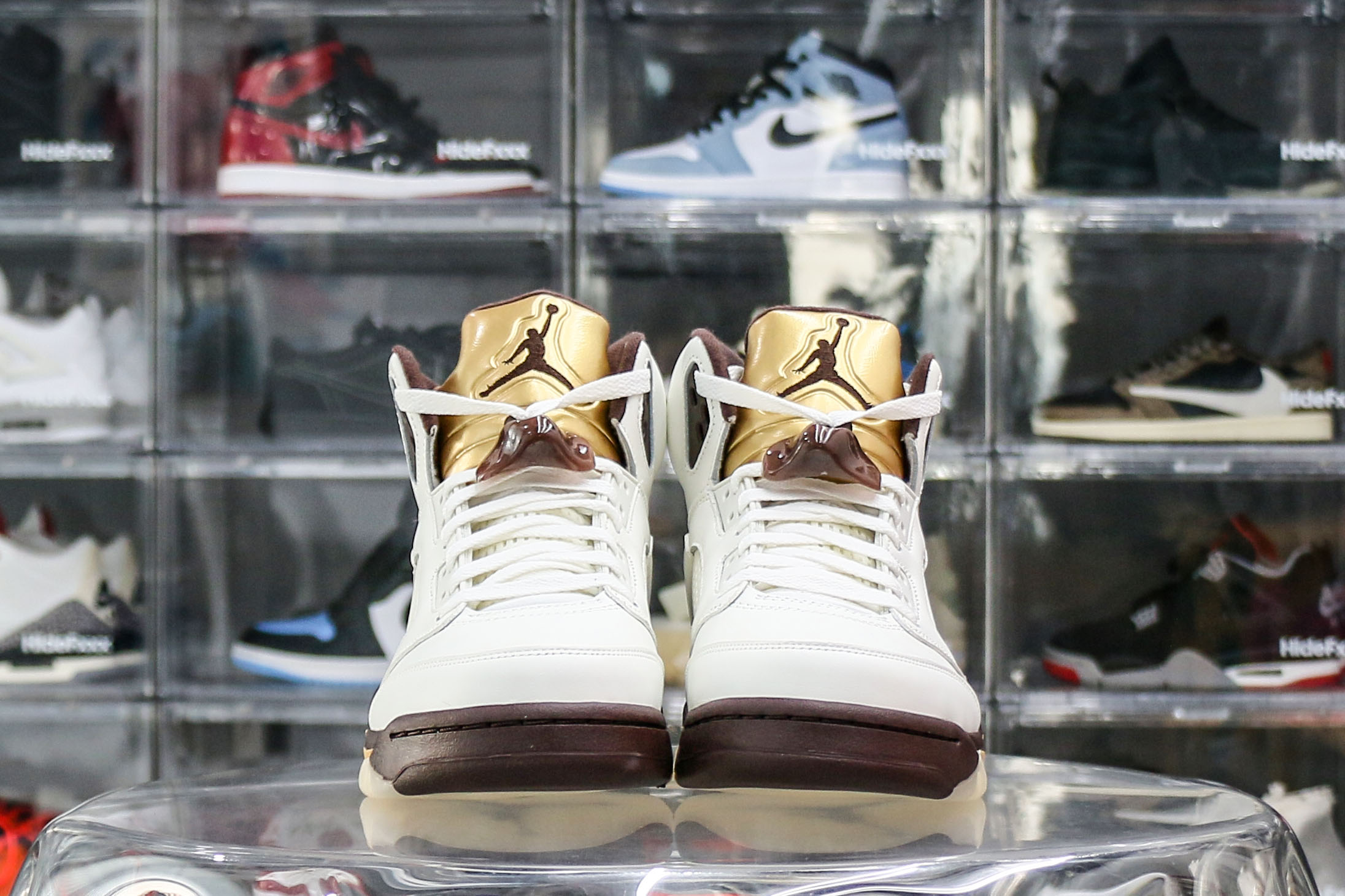 Air Jordan 5 Retro Olympic Gold White Mocha