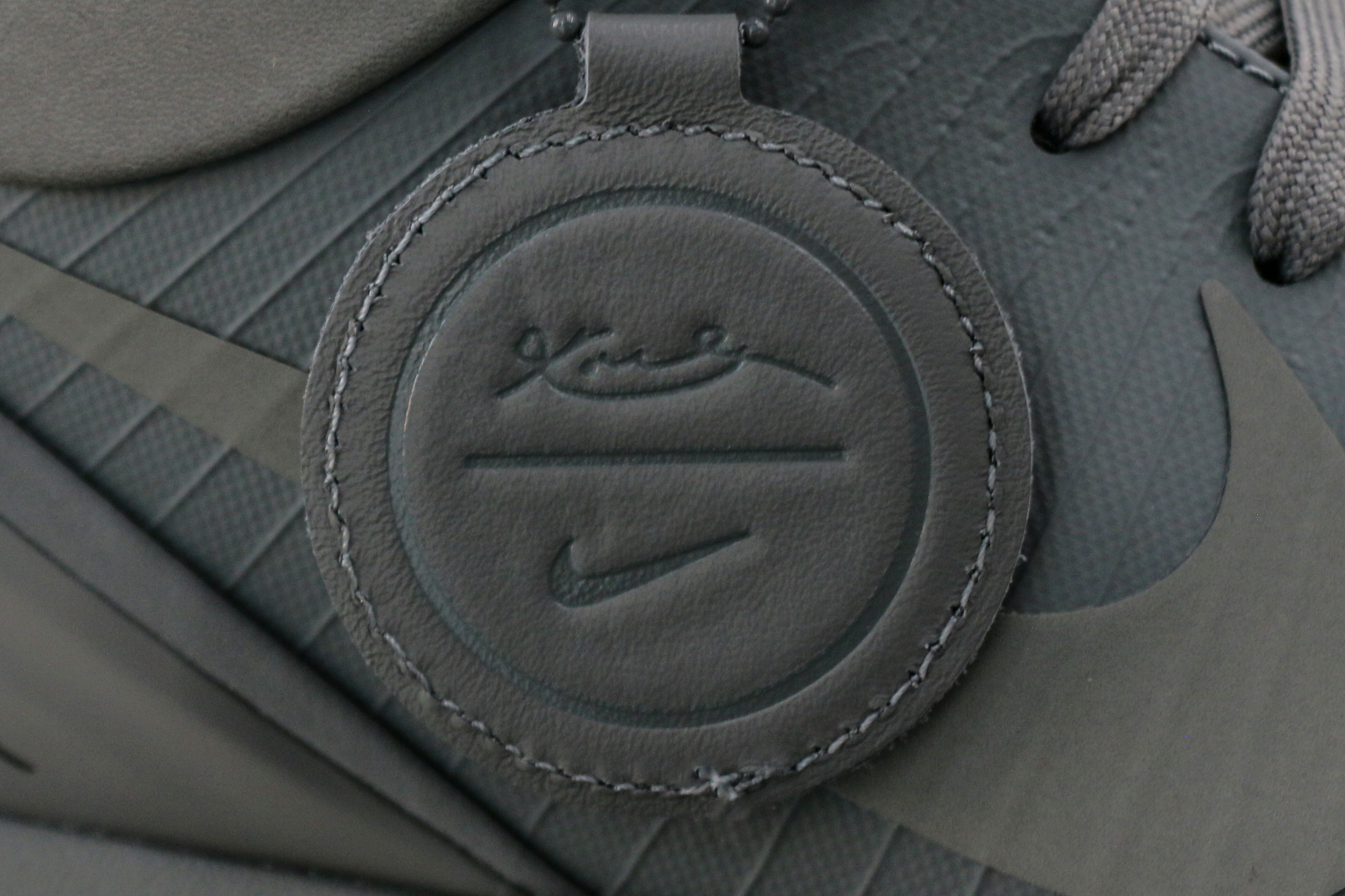 Nike Kobe 4 Black Mamba Collection Fade to Black (2016)（Ln5 A1）