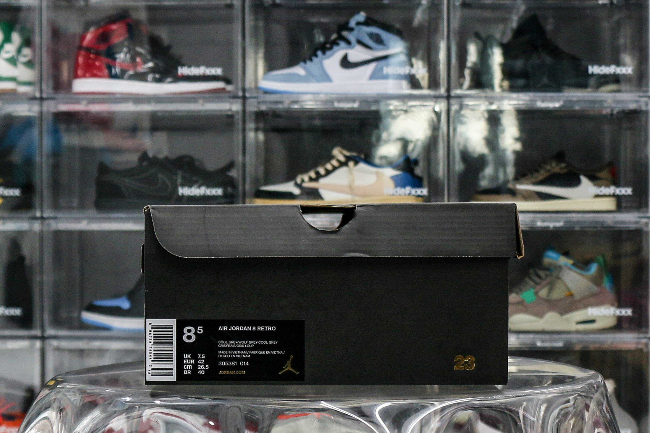 Jordan 8 Retro Cool Grey
