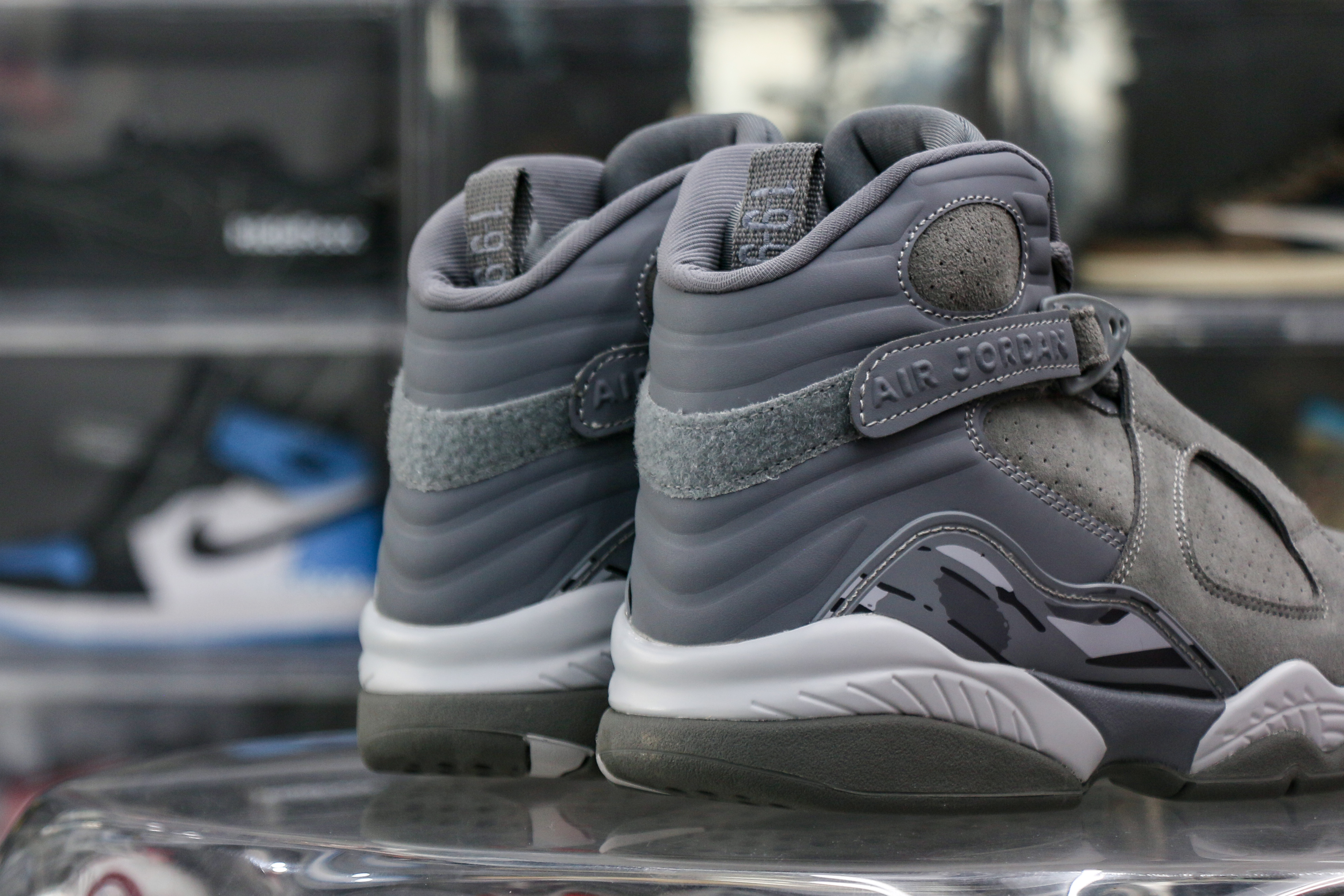 Jordan 8 Retro Cool Grey