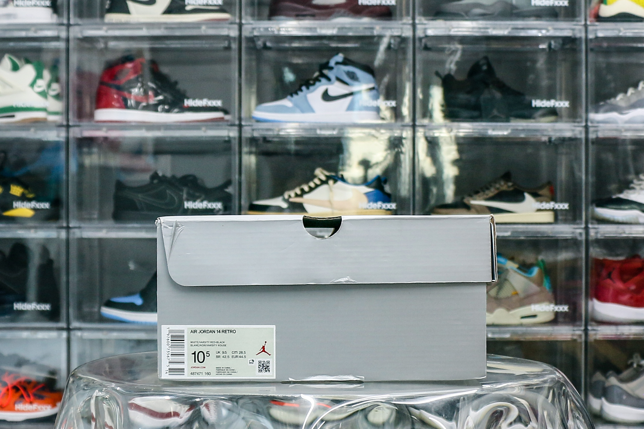 Air Jordan 14 Retro Black Toe (2024)