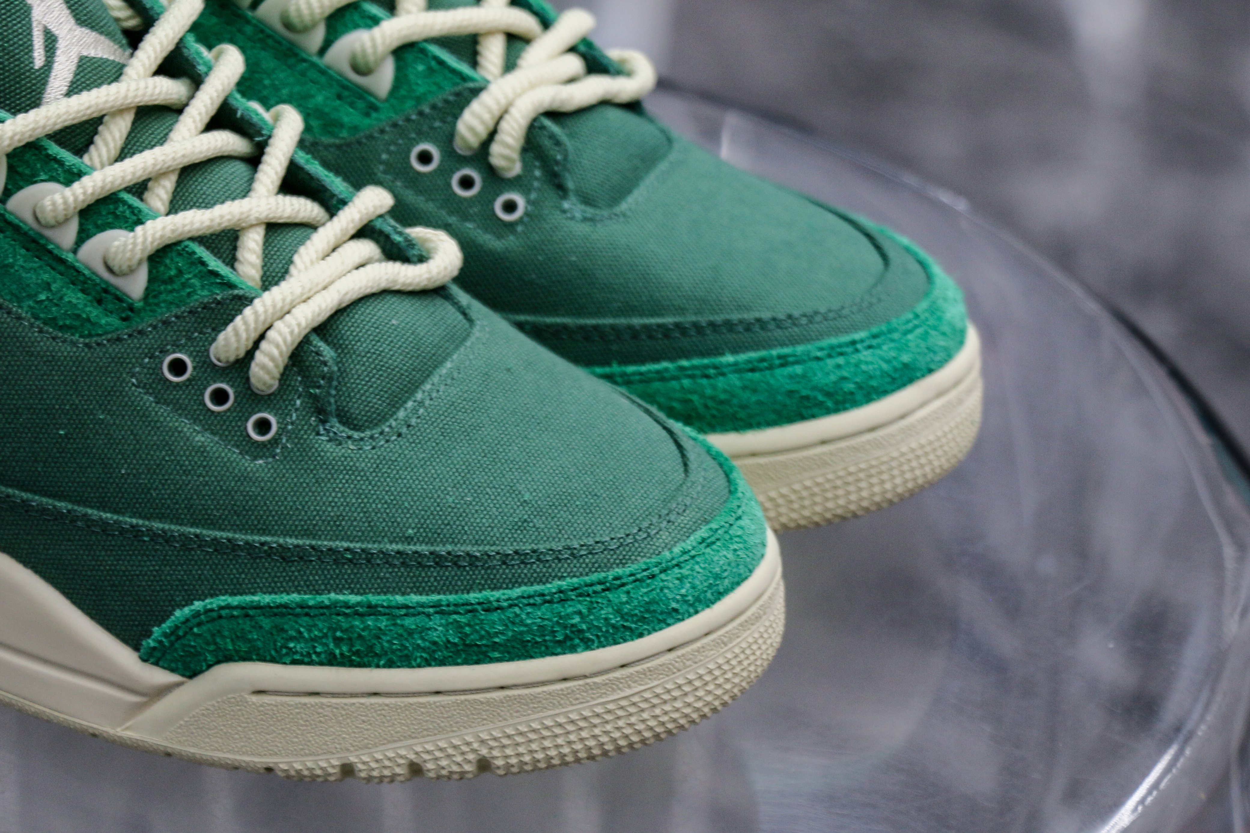 Nina Chanel Abney X Wmns Jordan 3 Retro SP Bicoastal