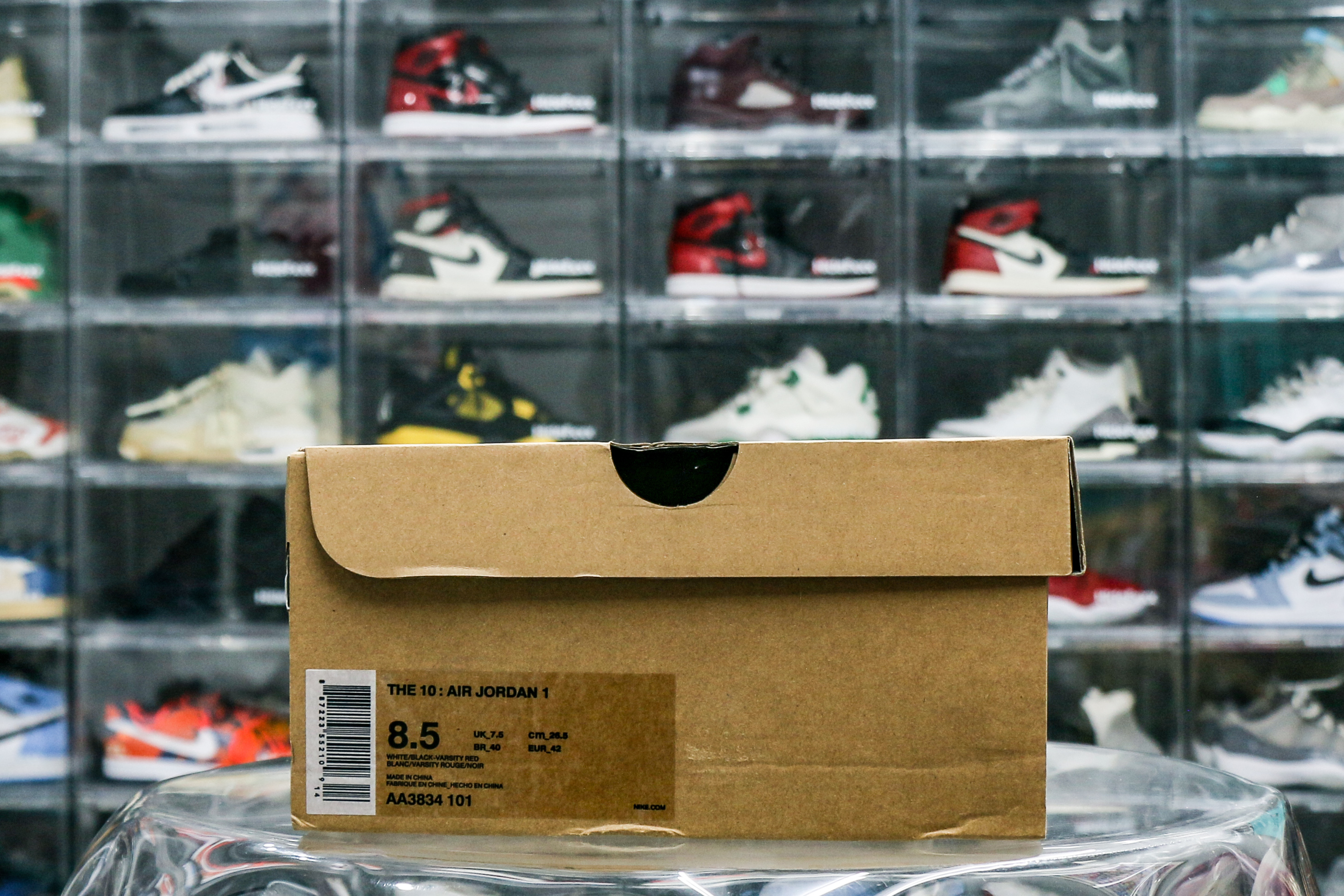 Jordan 1 Retro High Off-White Chicago